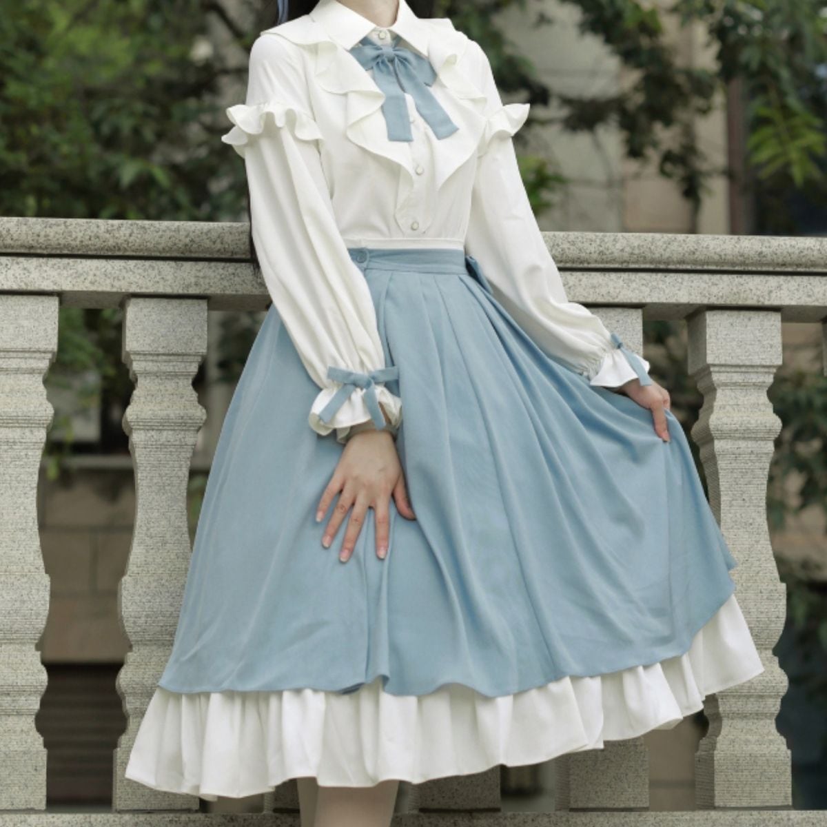 エレガントスカイブルーフリルセットアップ：スカート | Maiden's Rêve