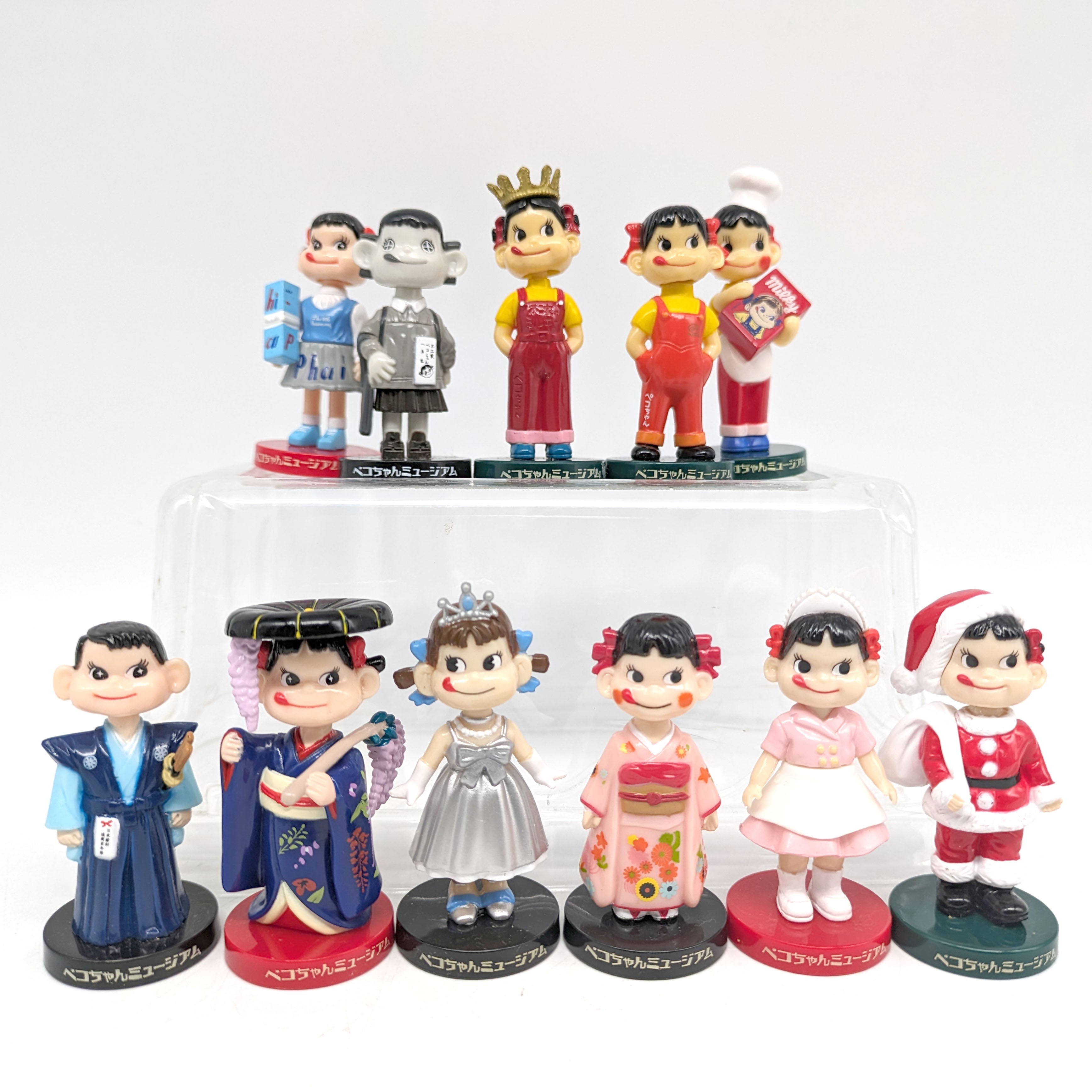 不二家・ペコちゃんミニミニミュージアム・食玩人形・首振り人形・11体