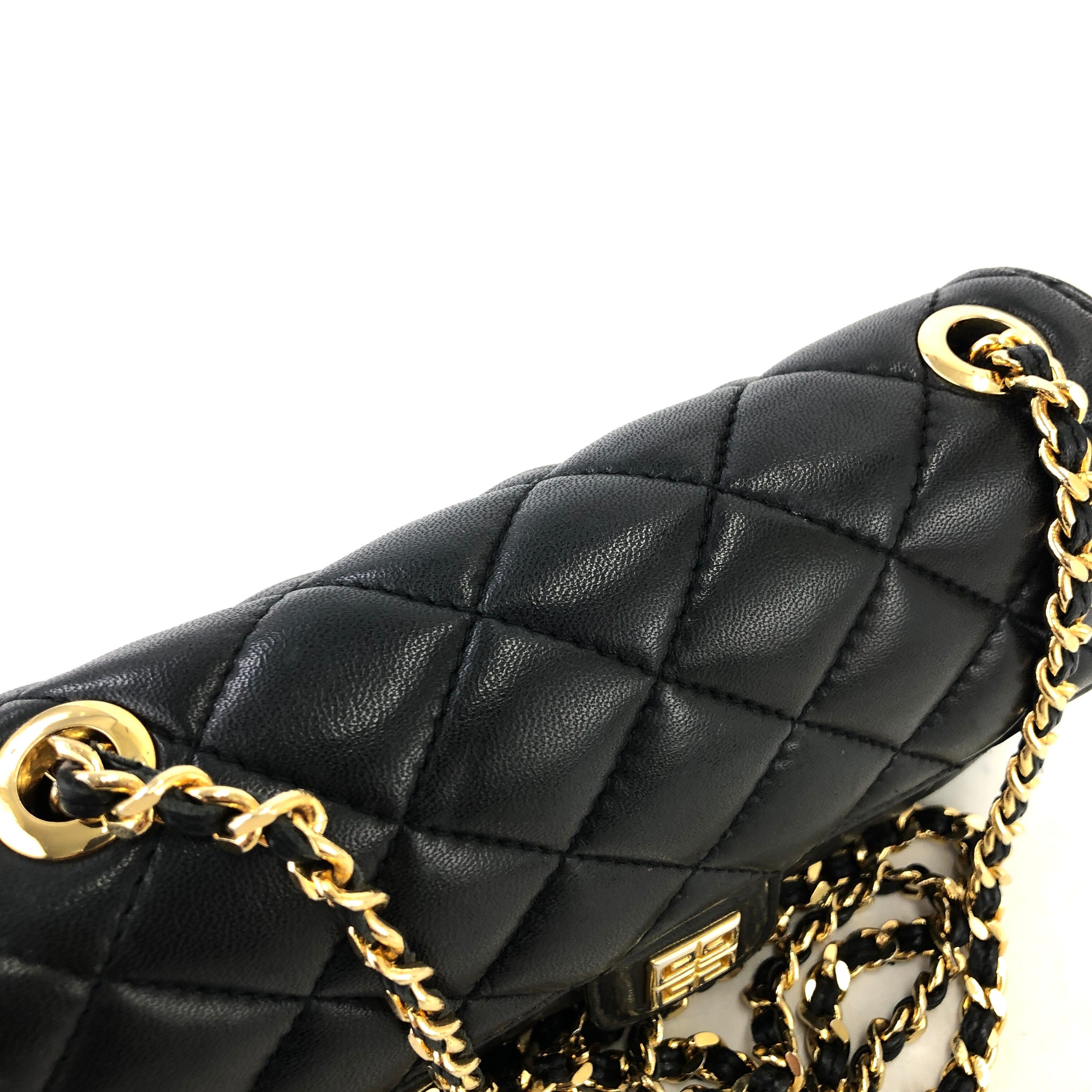 GIVENCHY ジバンシィ ロゴ タッセル レザー キルティング チェーン