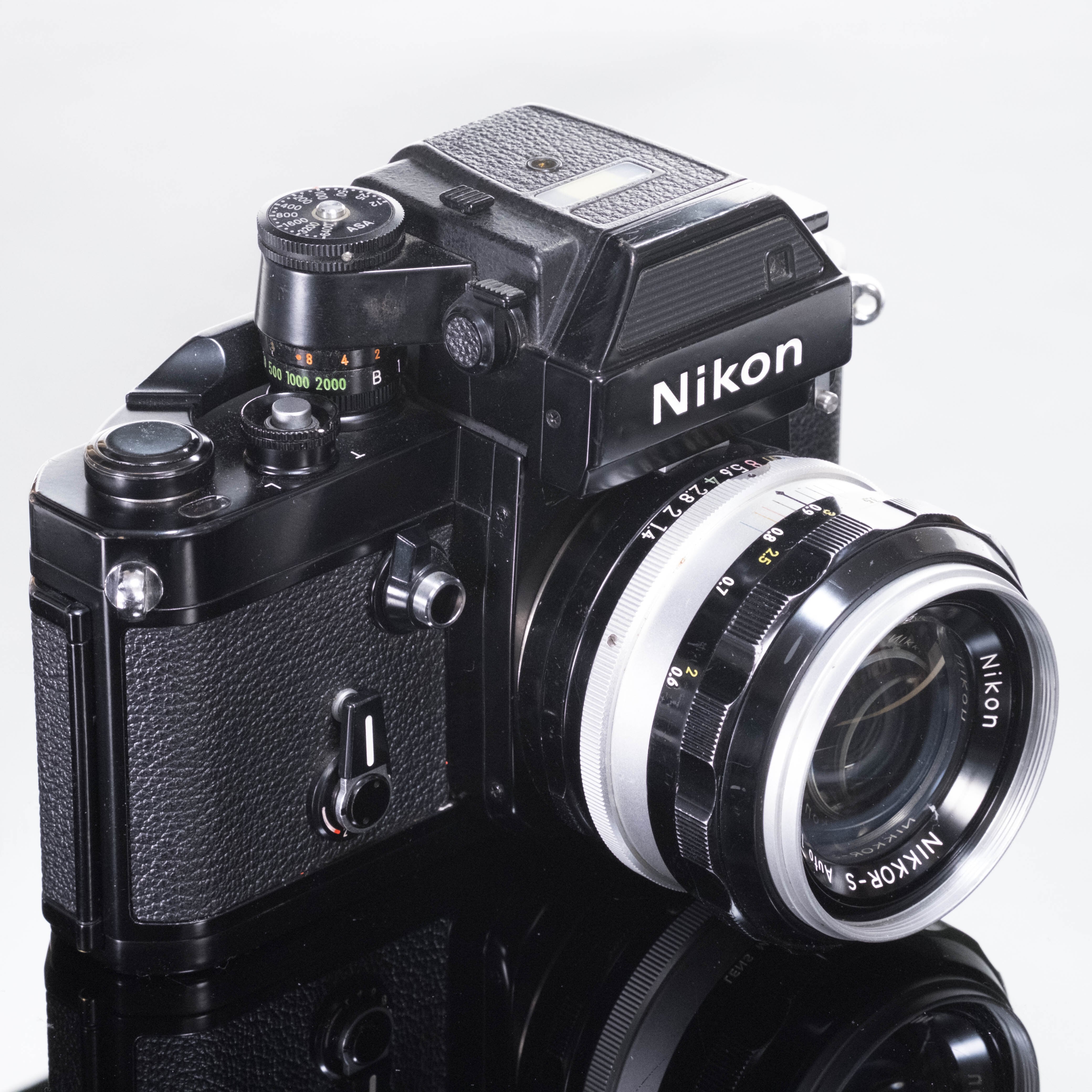 Nikon F2 フォトミック SB(DP-3) + NIKKOR-S Auto 50mm F1.4 【ランクA