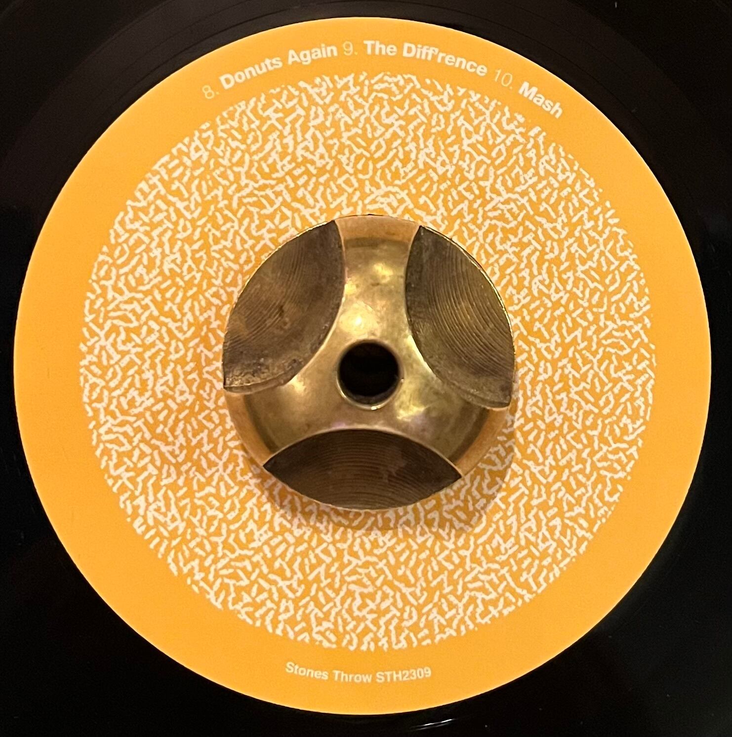 J-Dilla – Donuts (45 Box Set) | oleo Records