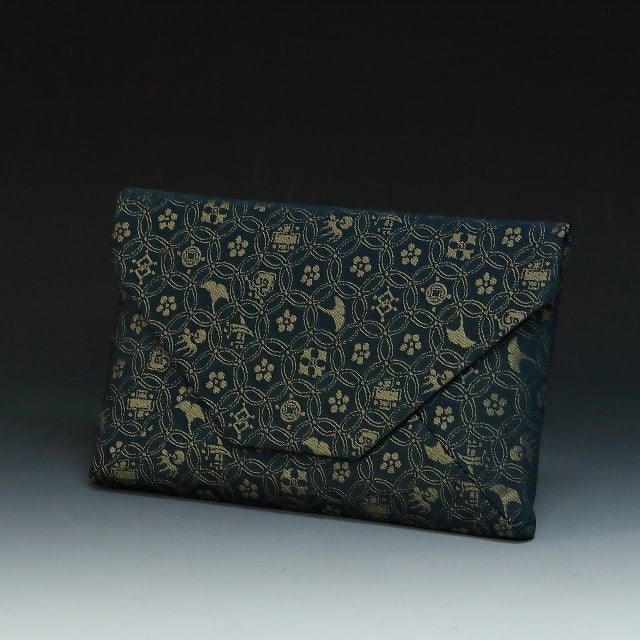 32ad816794e3bb367e64c3444e16d3