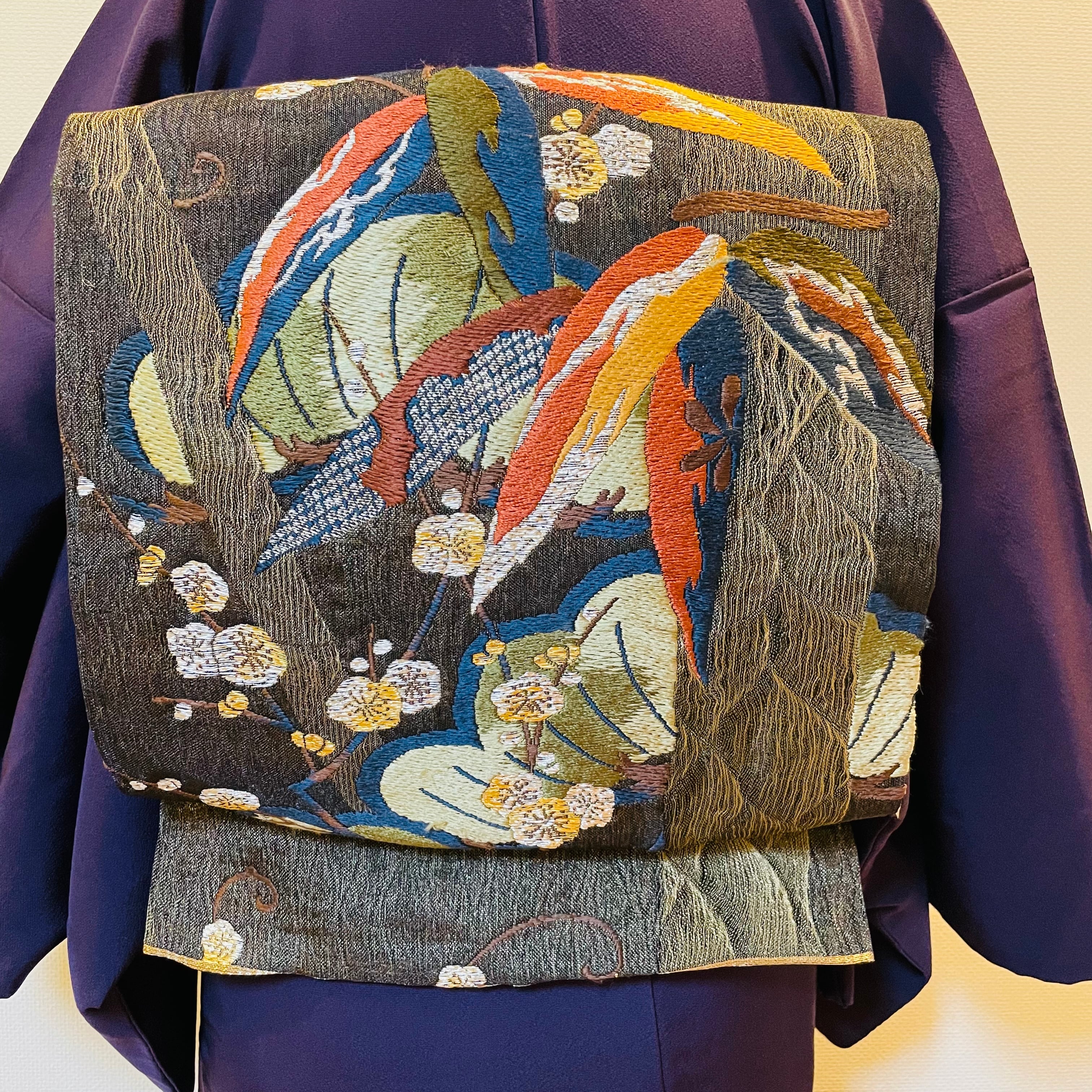 訪問着 深紫地 マット 大名行列 刺繍 袋帯 松竹梅 | 着物屋ことり