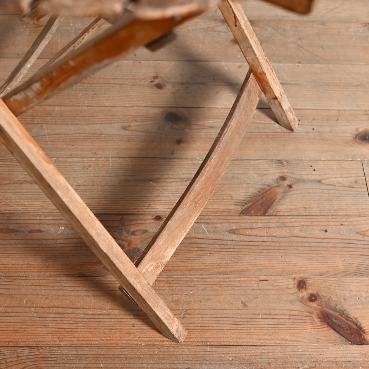 Folding Table / フォールディング テーブル 〈折り畳みテーブル