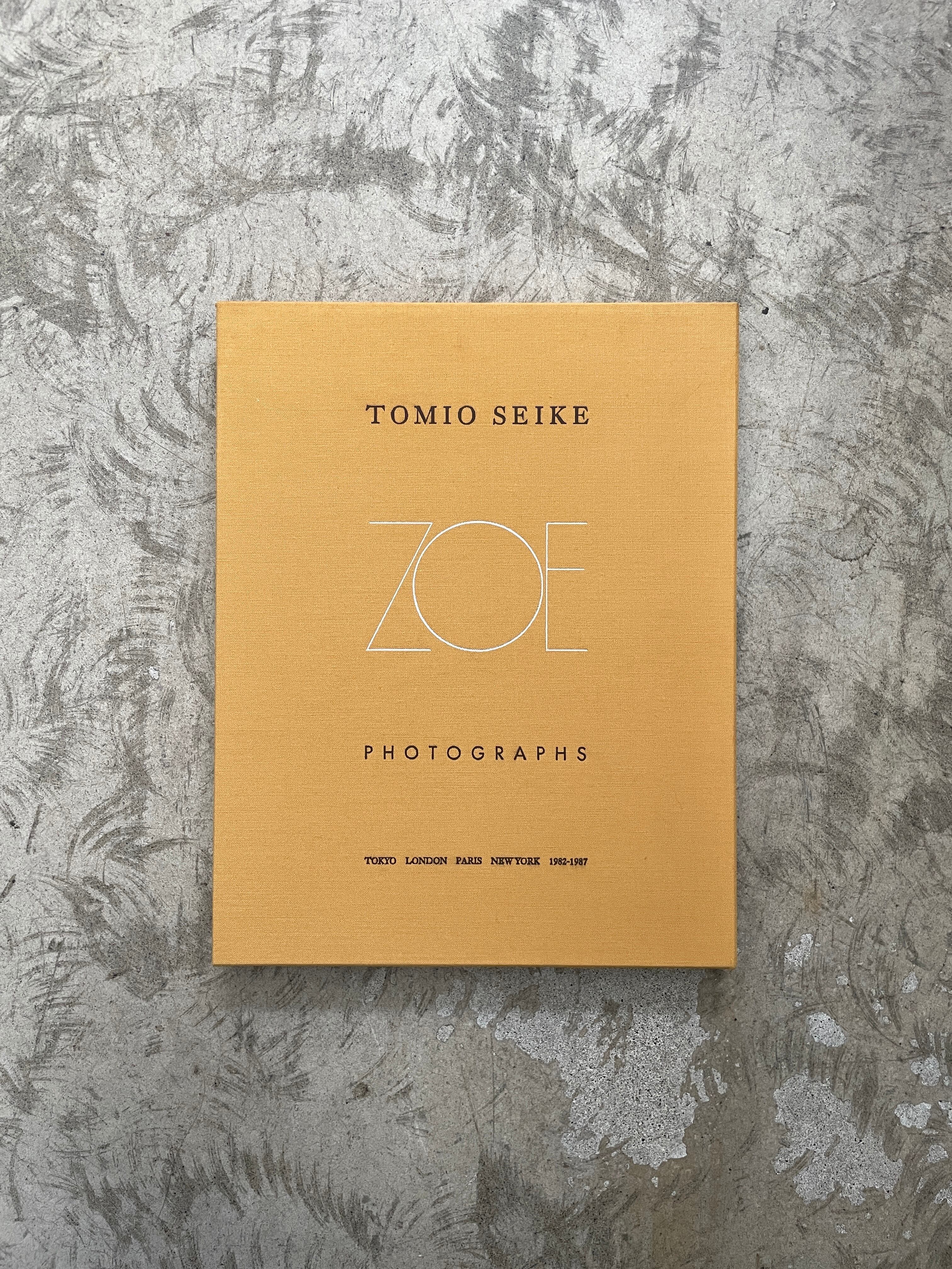 329. ZOE TOMIO SEIKE PHOTOGRAPHS | 帽子堂