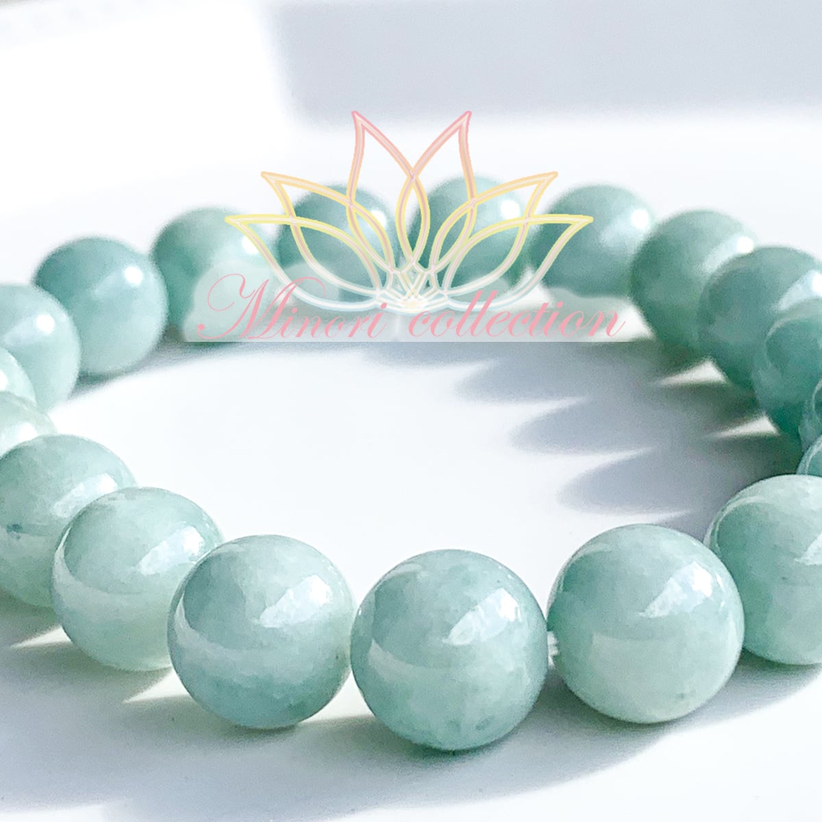 AAランク・ブレス】本翡翠10mm ストレート ゴムブレス【5月の誕生石