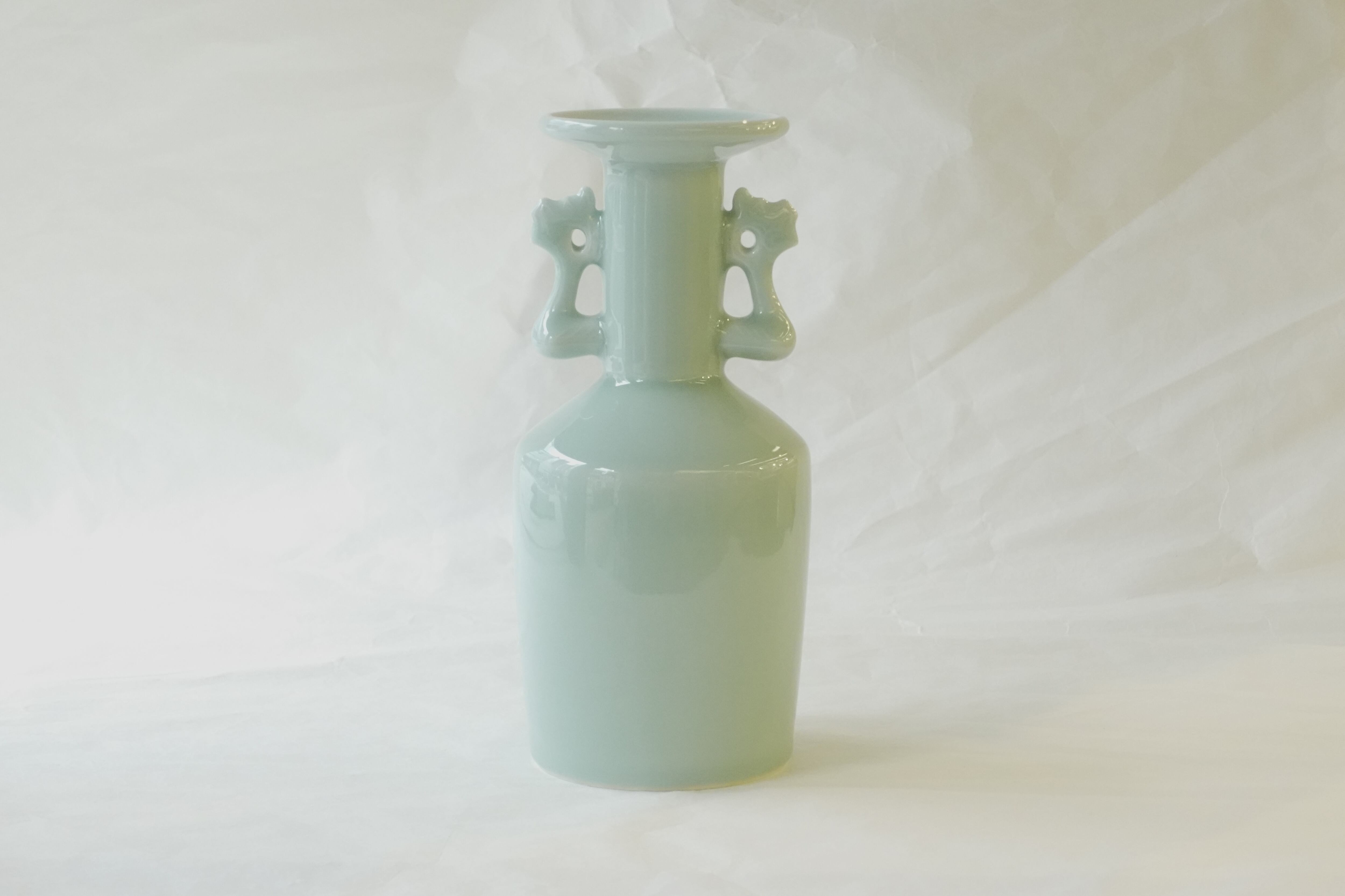 平戸焼 青磁 【横石 嘉助】(作)の『算木 花入』共箱 ※美品 花器 花入