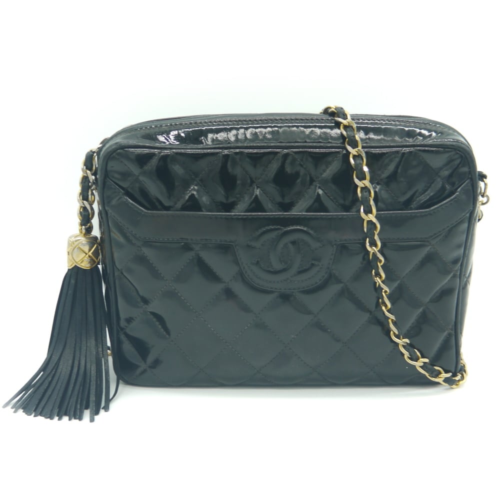 CHANEL シャネル マトラッセ エナメル チェーンショルダーバッグ