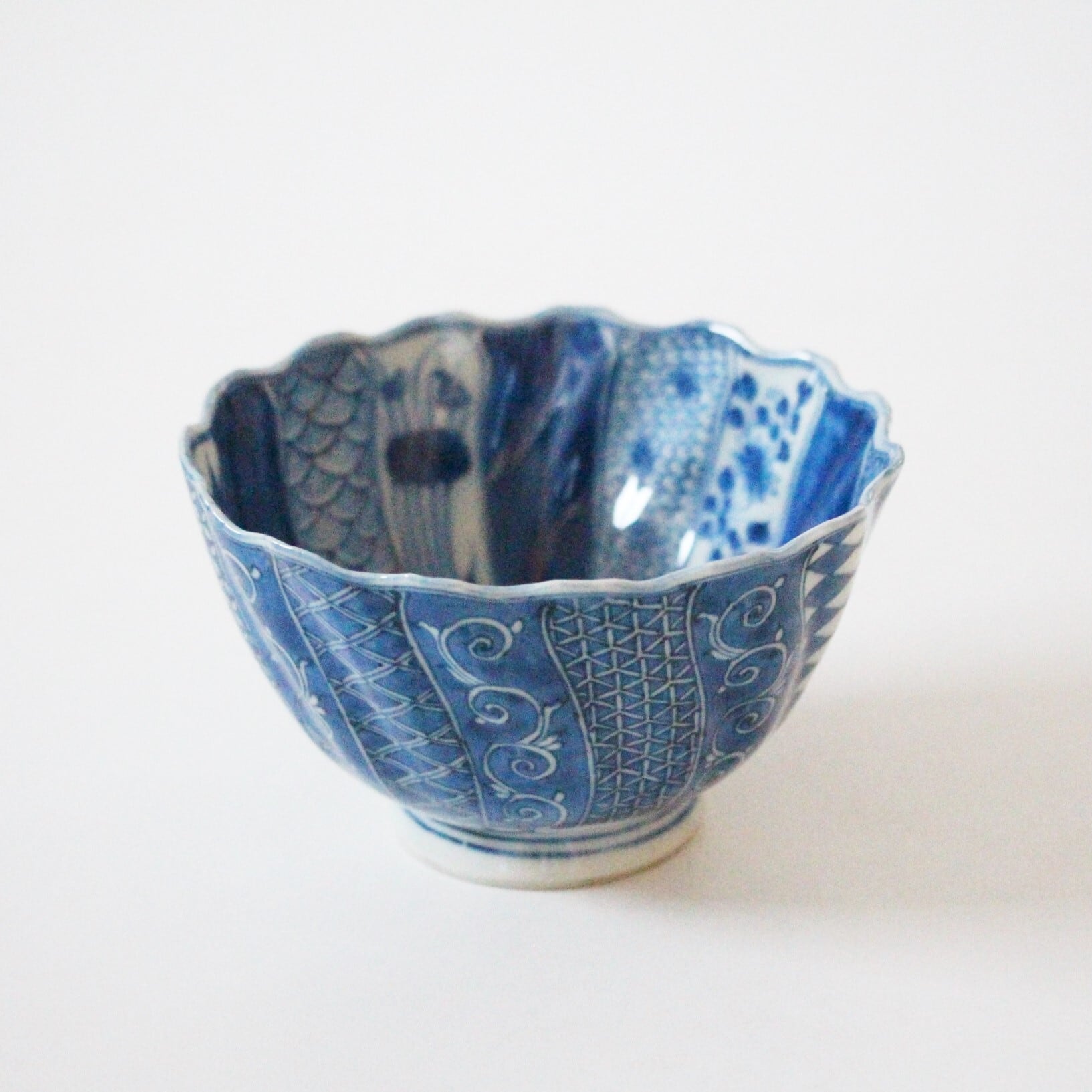 期間限定値下げ 川本半助 真陶園 半介製 盃 サイズ違い2個 期間限定