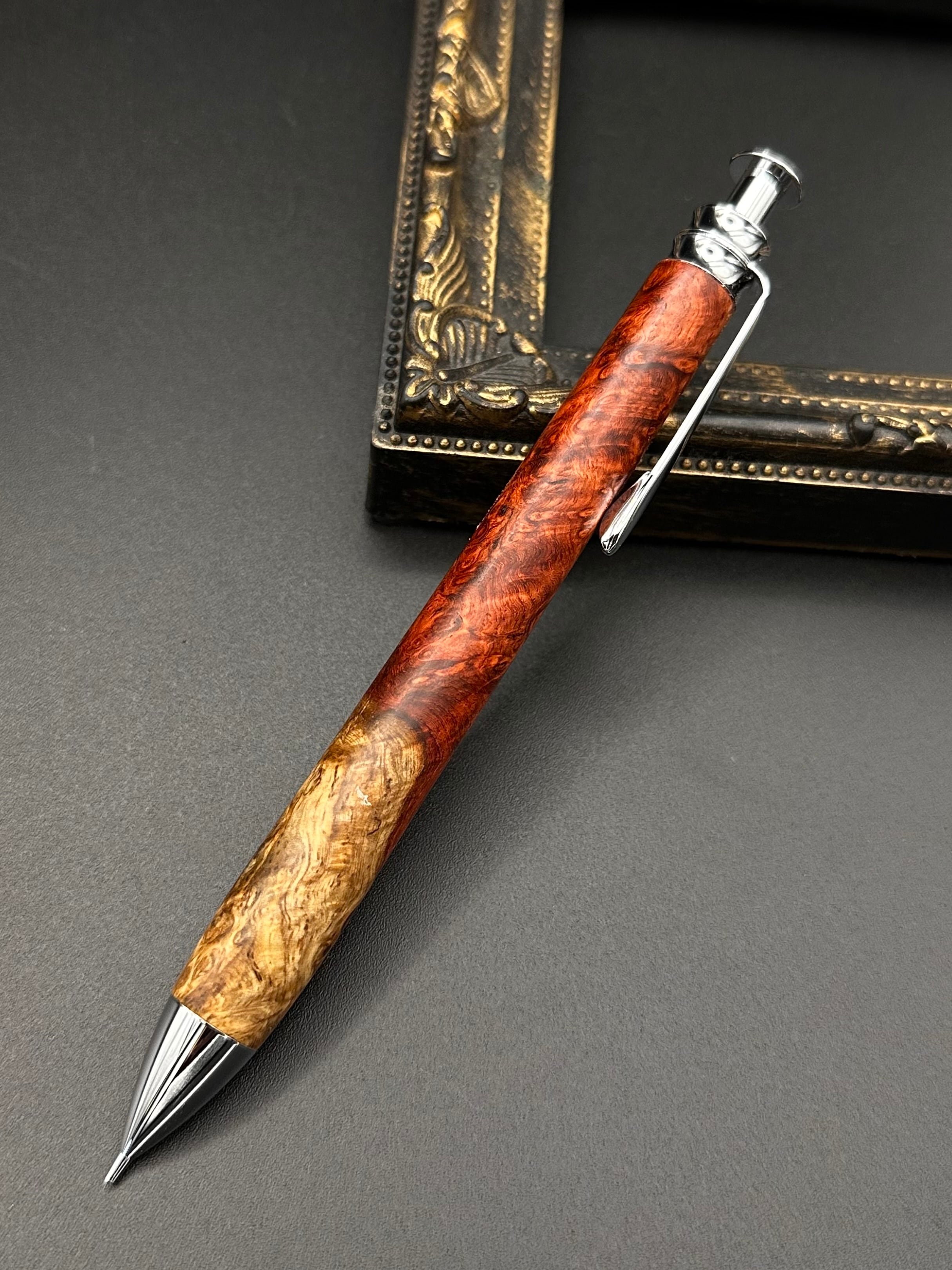 花梨(瘤)紅白杢/木軸低重心タイプ | Flamberg