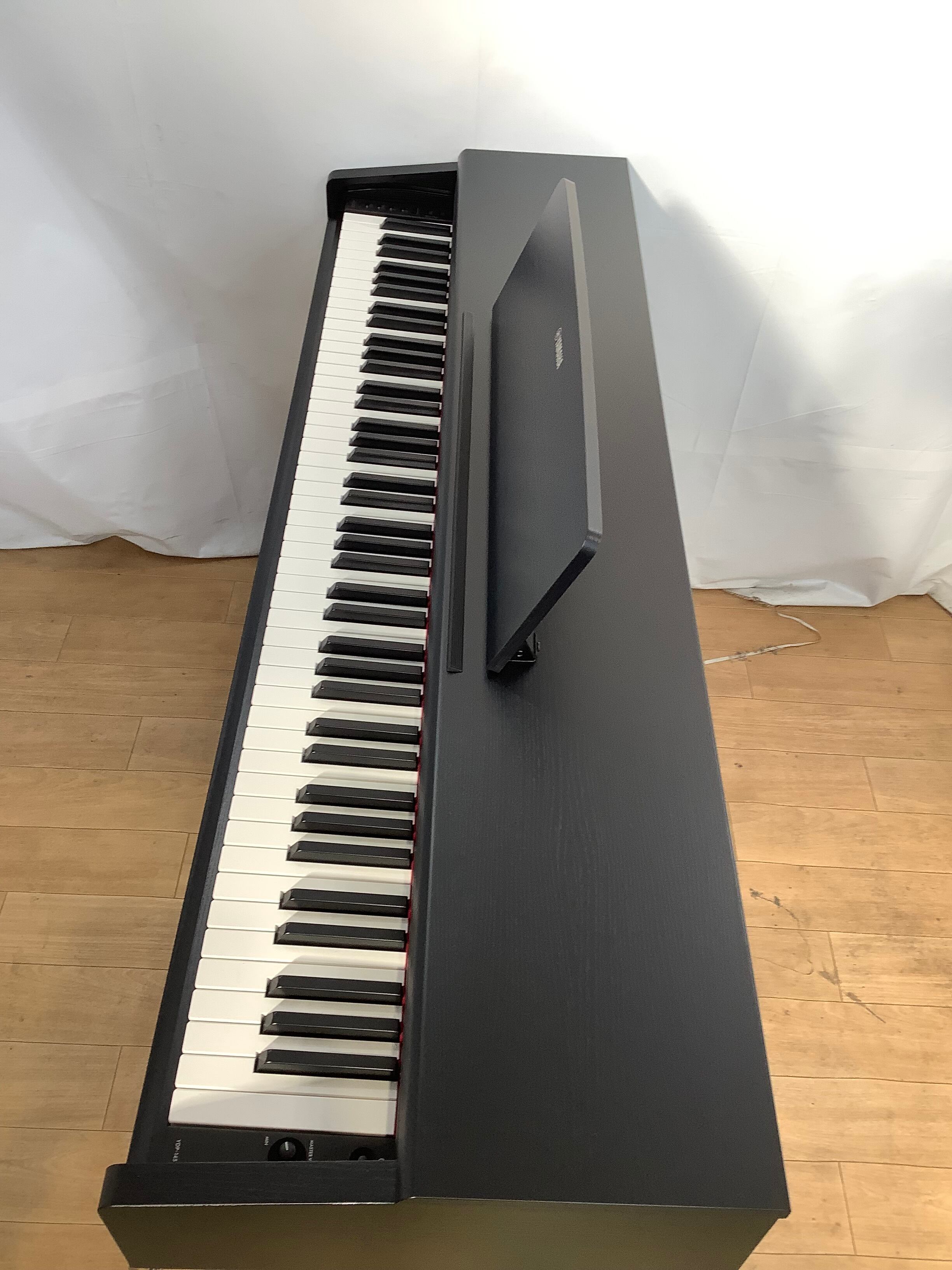 引き取り限定】 ヤマハ◇88鍵・電子ピアノ アリウス YDP-143R 椅子付