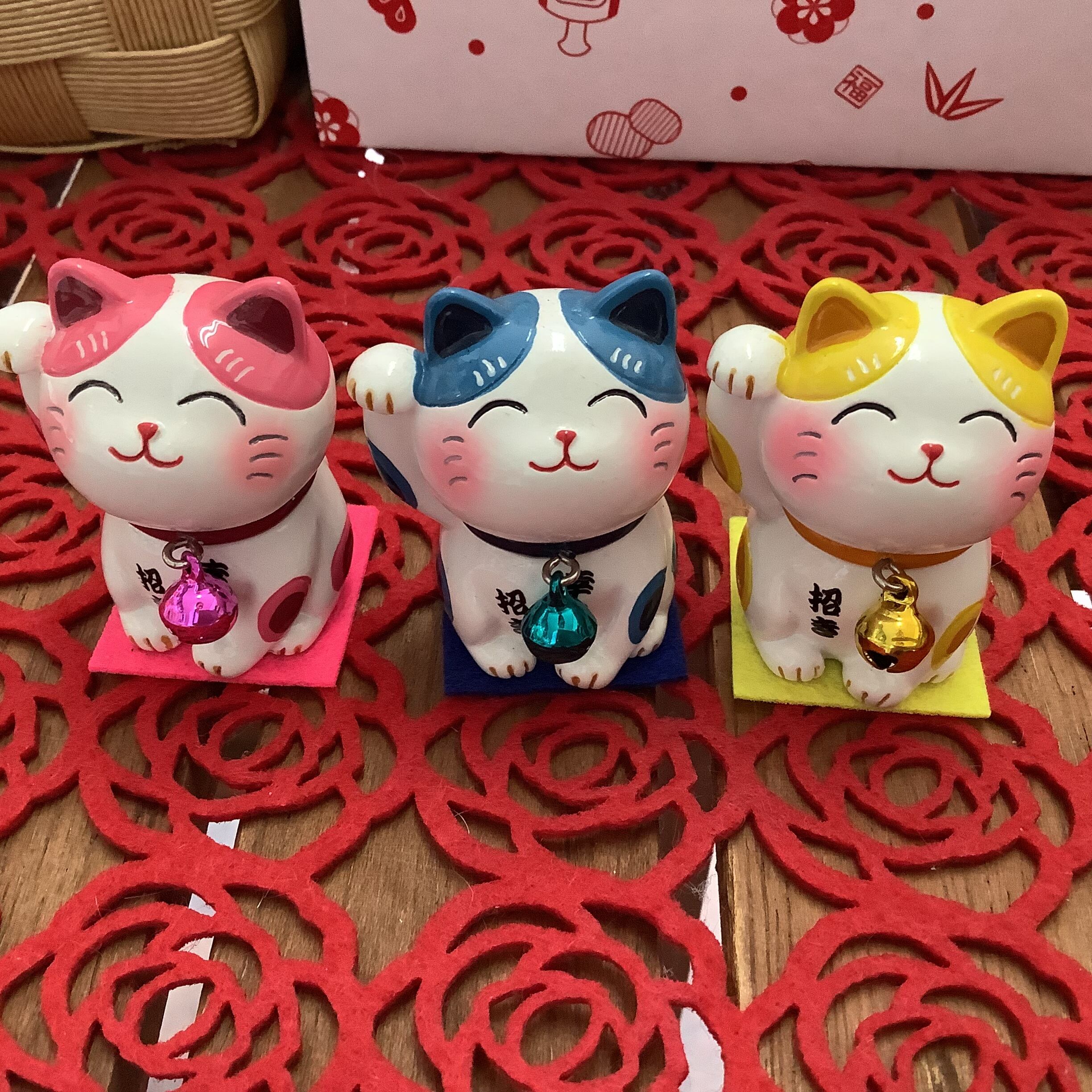 開運 招福 鈴付き笑福猫 風水 | 七日町観光案内所