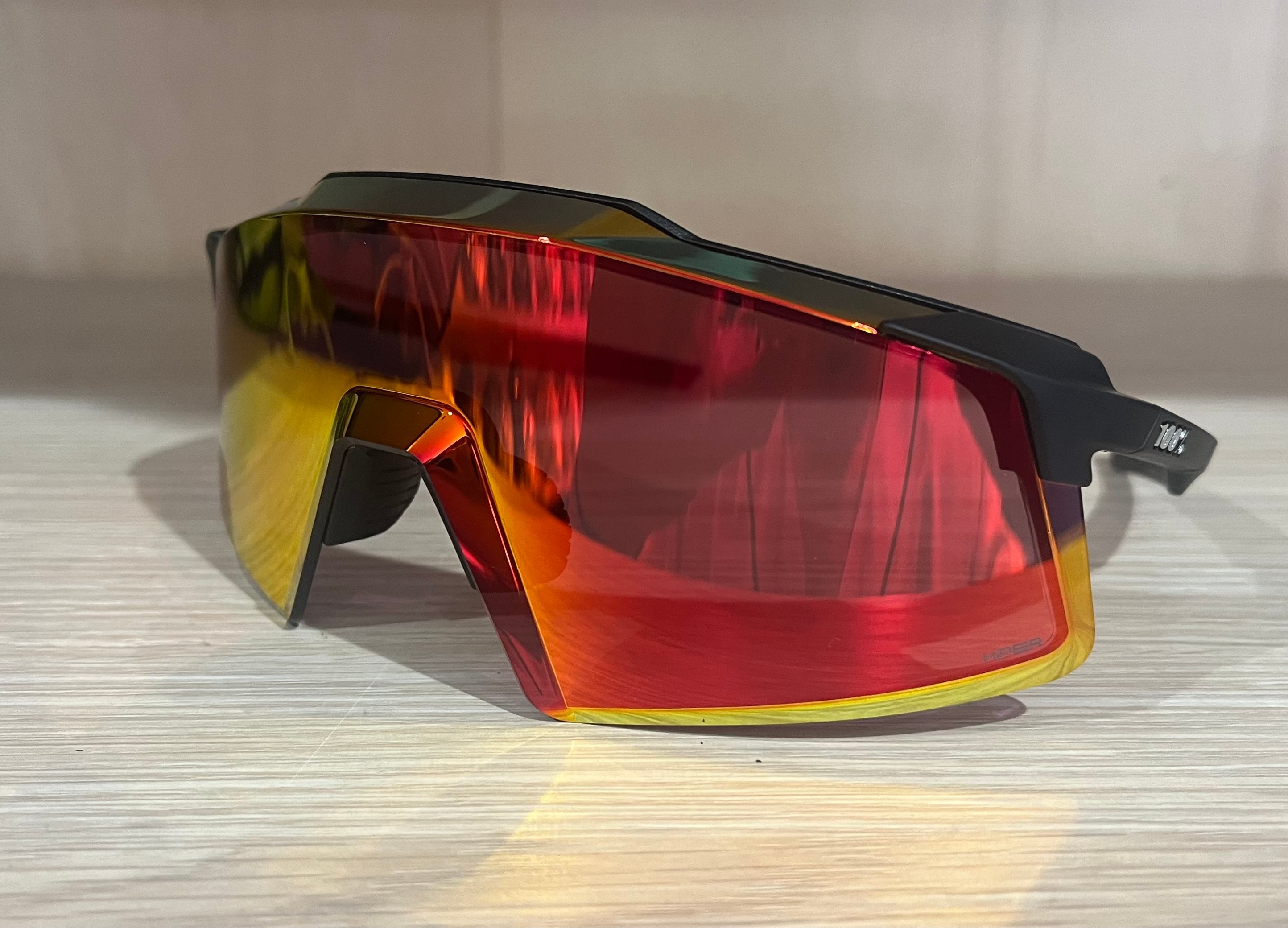 100%（ワンハンドレッド）サングラス SLENDALE/Pitaya | tedorisports