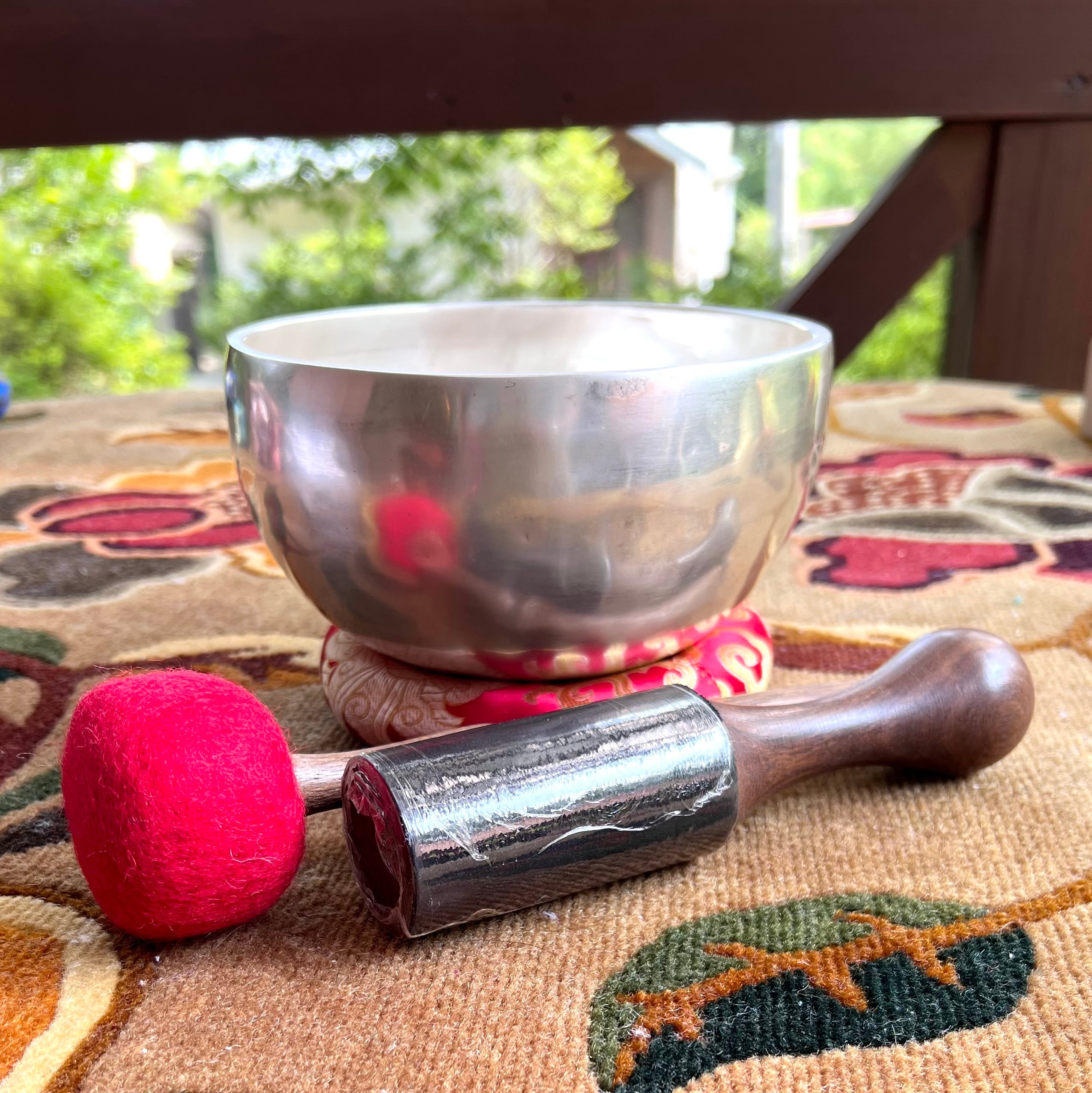 ホワイトボウル ホワイトターラ 17cm E音 シンギングボウル | BIONDO