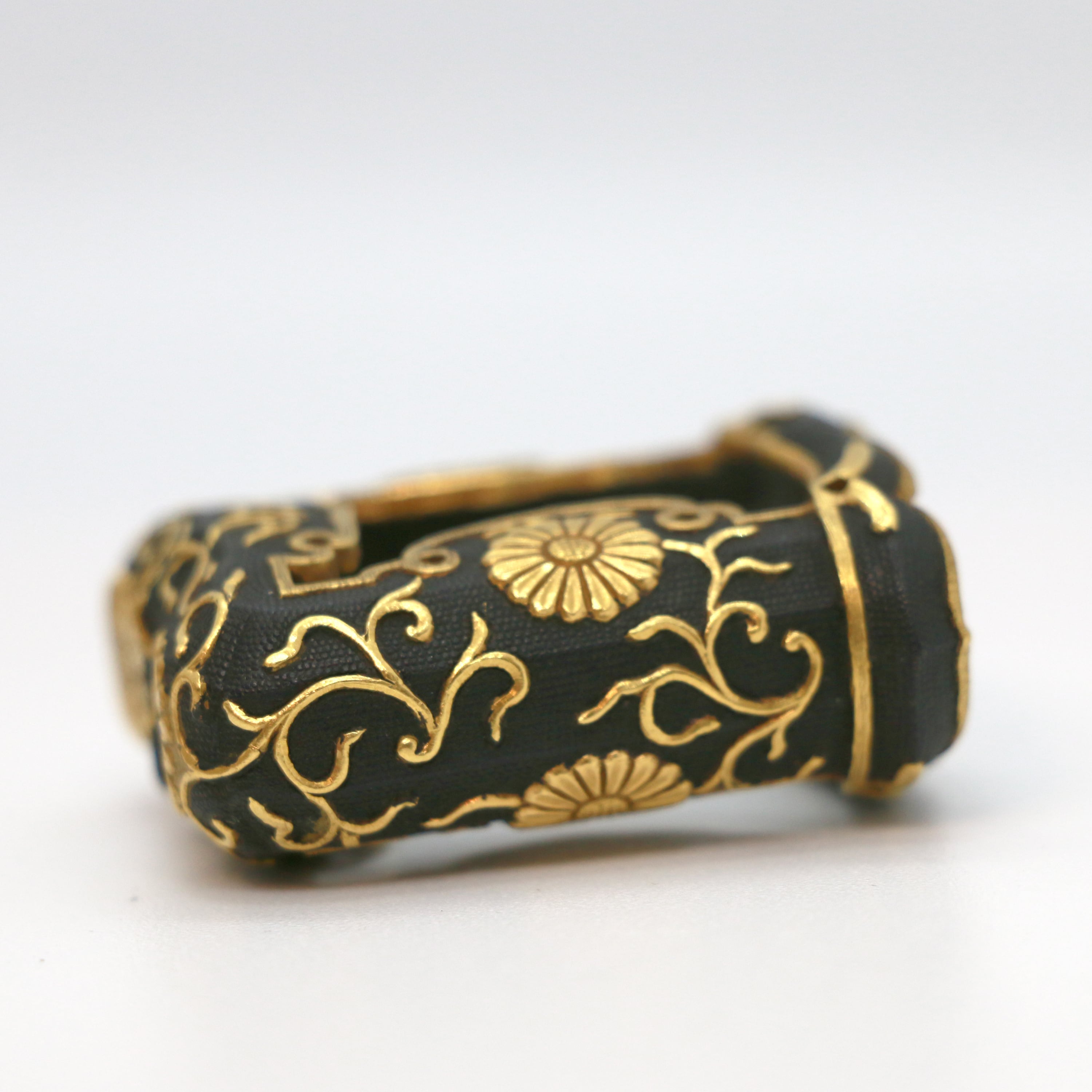 縁頭 菊紋太刀 | あやかし堂