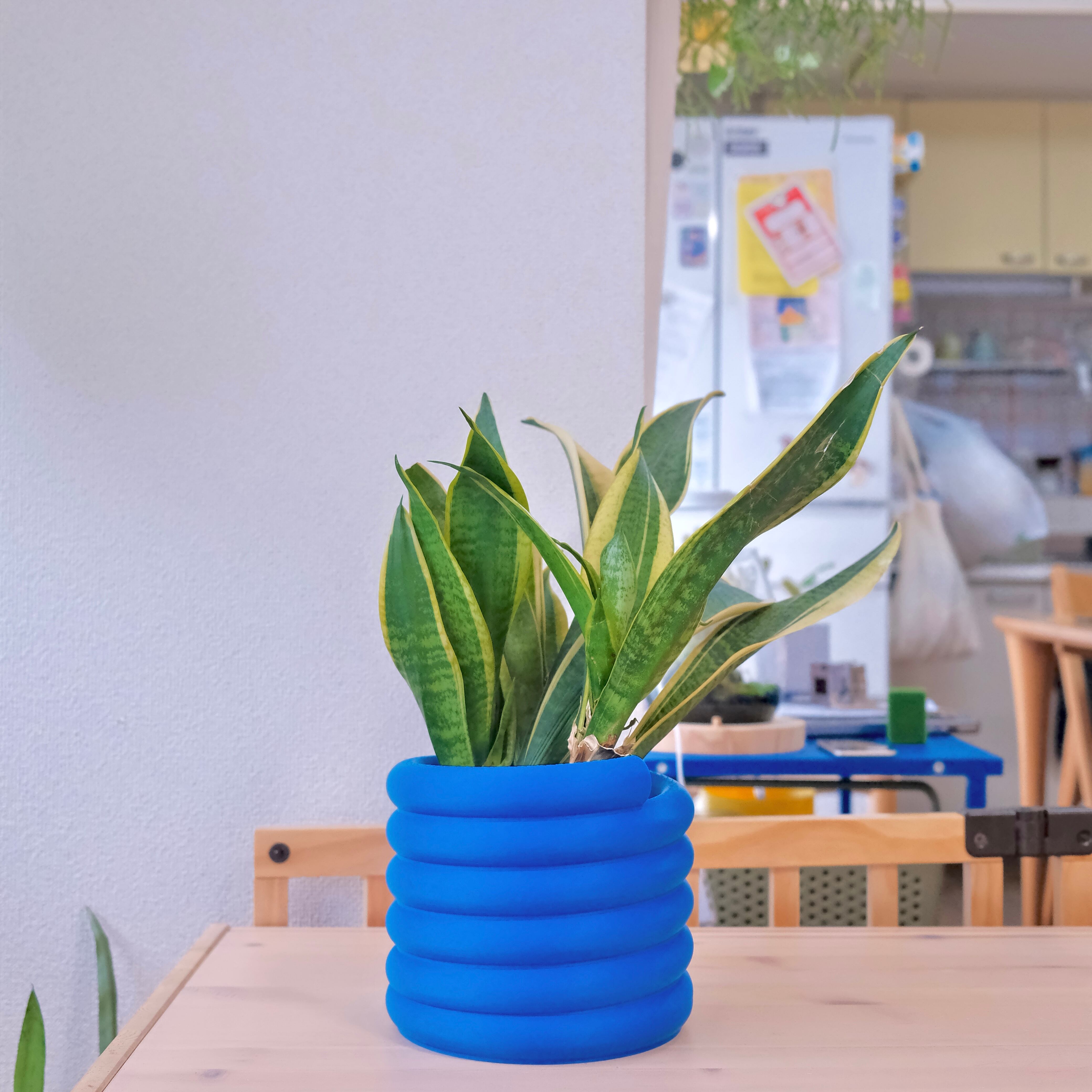 Virvel イエロー（鉢カバー・フラワーベース） | tanuki plants(タヌキ