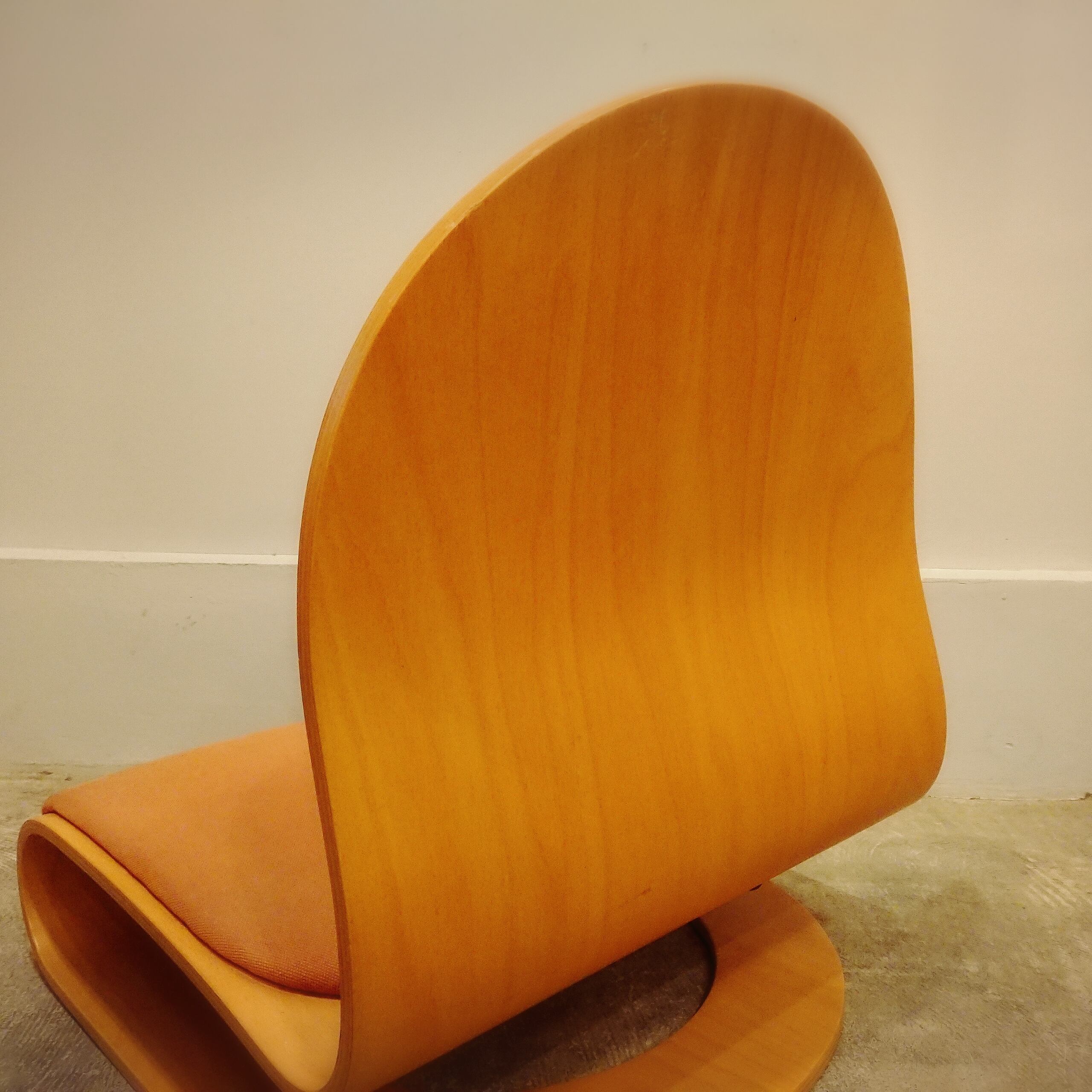 ヴェルナー・パントン ”Tatami Chair/タタミチェア” プライウッド 興石