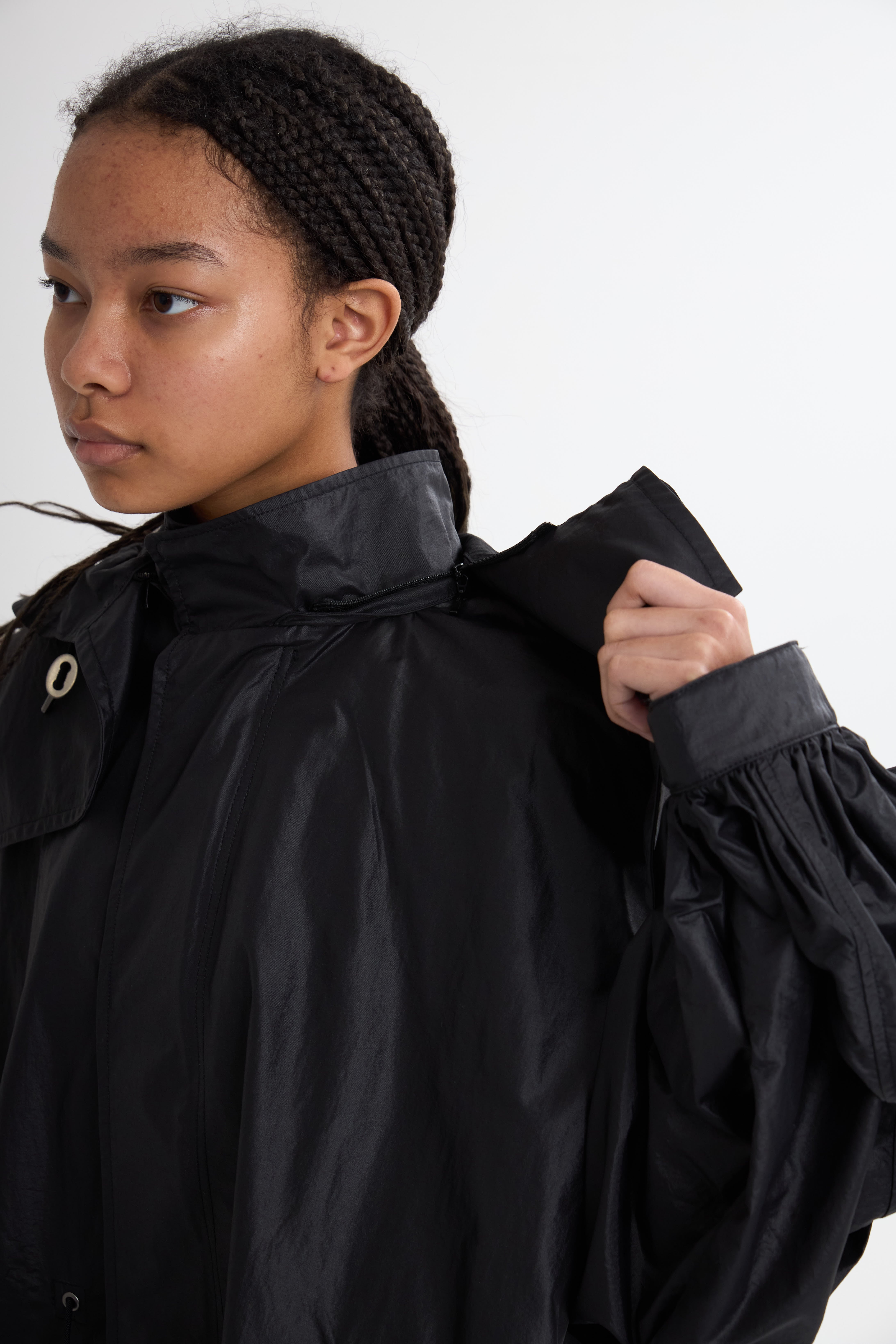 MEGMIURA 2WAY PIN TUCK LEATHER LIKE NYLON MODS COAT BLACK