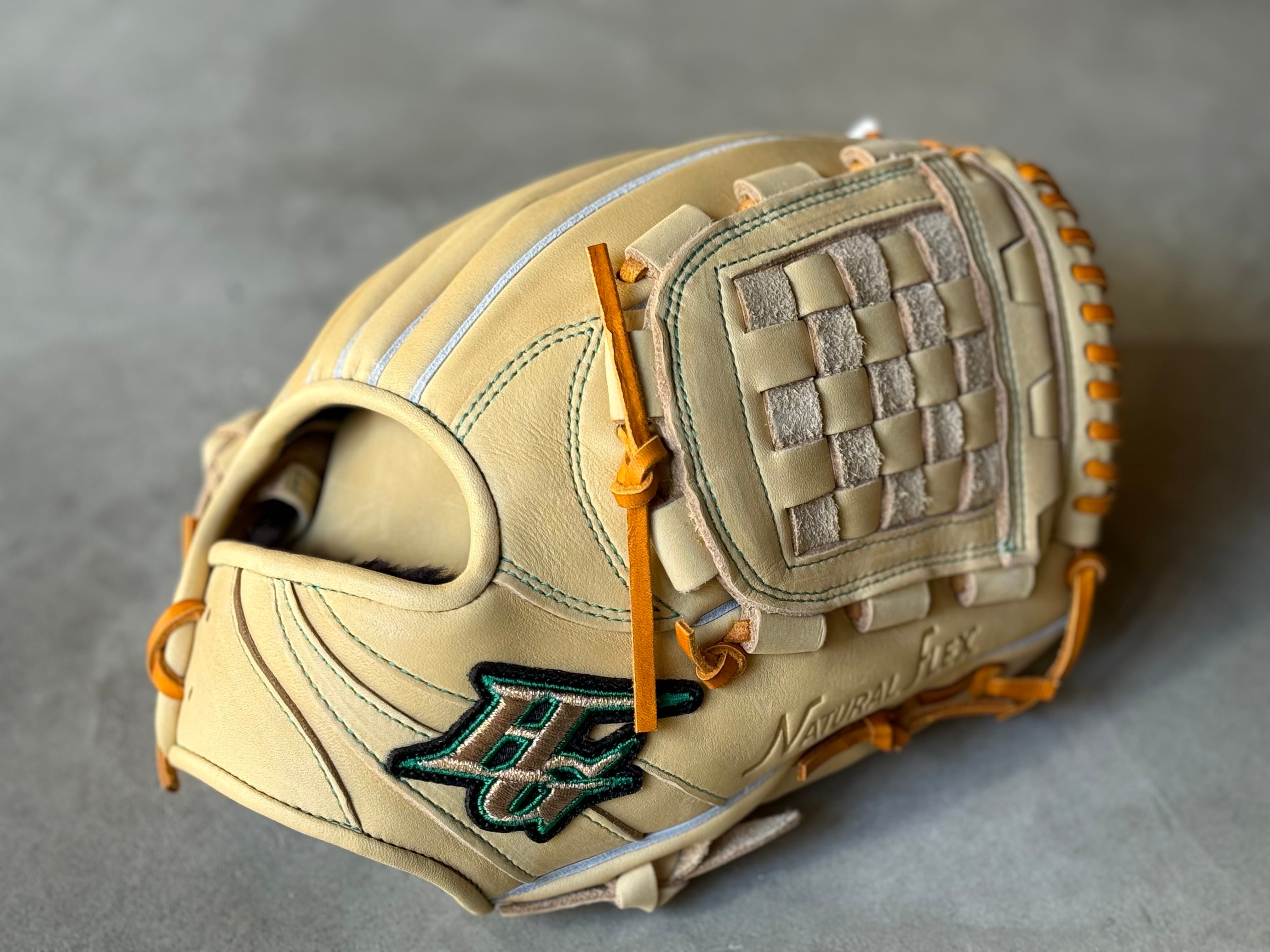 ROOKIES〜2025年モデル【Hi-GOLD】少年軟式用グローブ L〜LL(対象5〜6