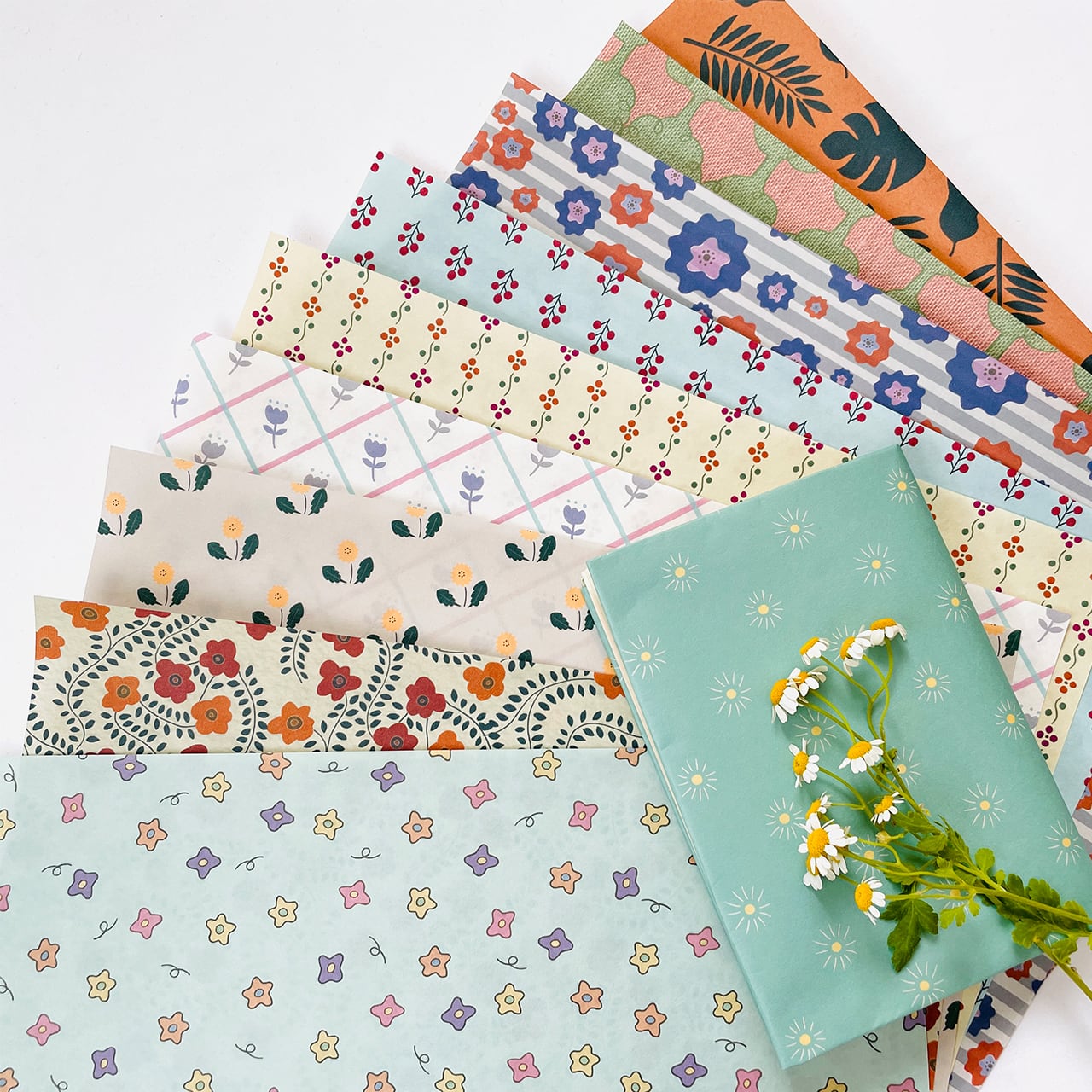 ⋮ A4 10枚セット ⋮ 10の植物のデザインペーパー | amii