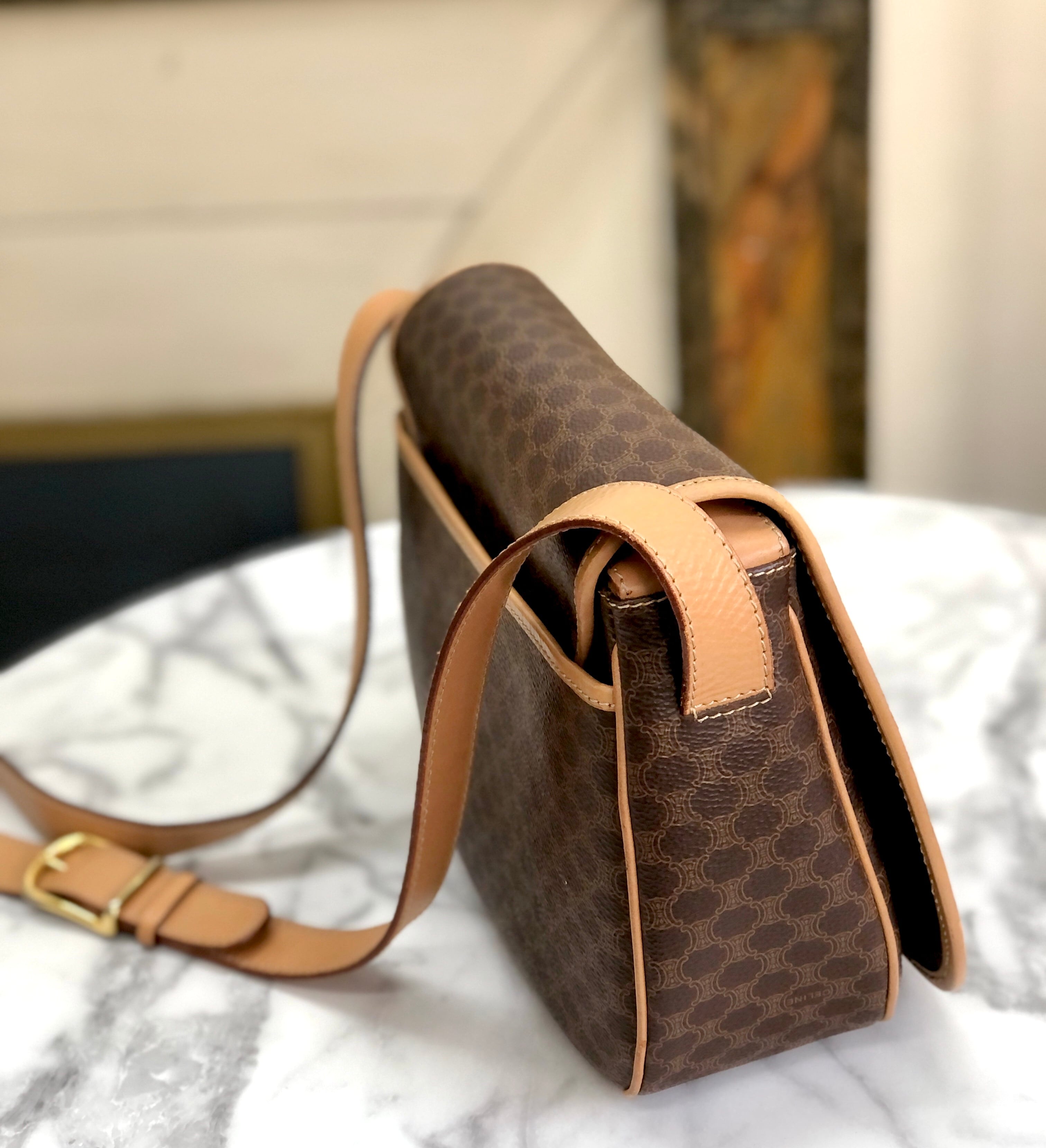 CELINE セリーヌ マカダム ブラゾン型押し フロントファスナー