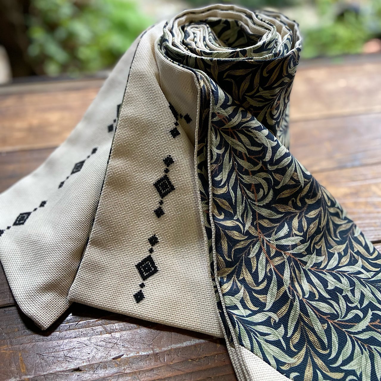 新作入荷，新作登場 半幅帯 長尺 兄弟うさぎ ブラックベース×国産