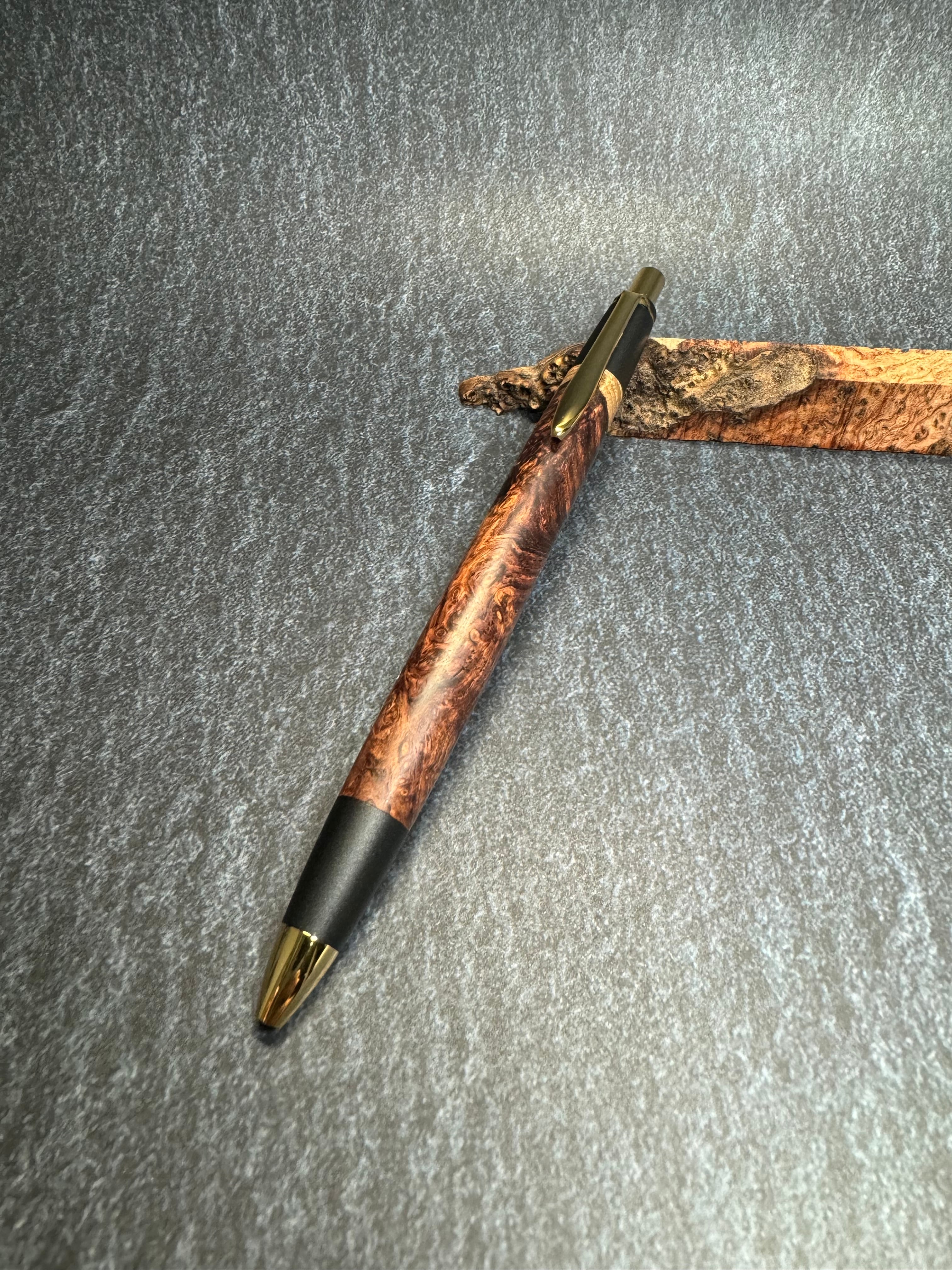 ホンジュラスローズウッド瘤杢極上ツートン 新型シャープペンシル0.5mm