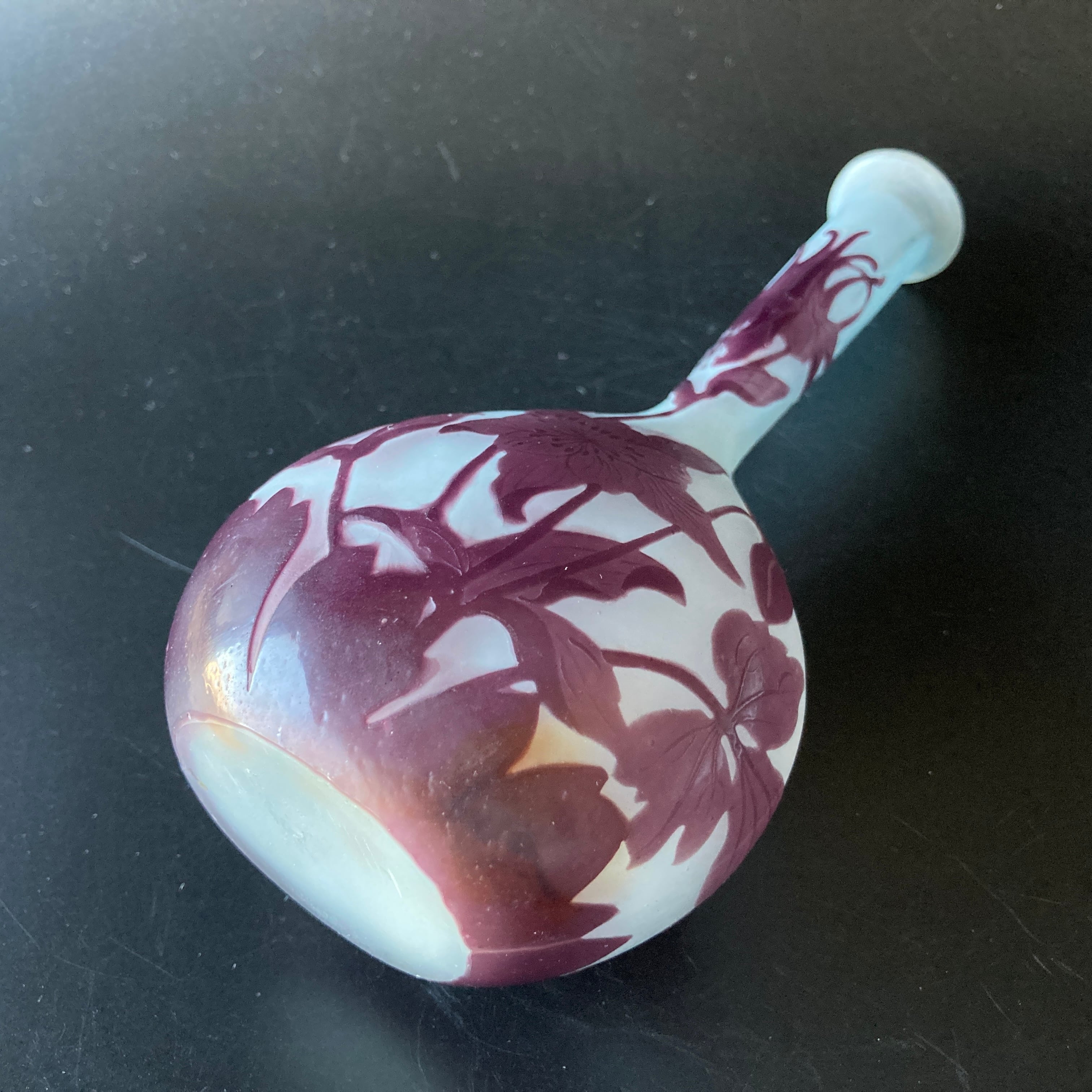 エミール ガレ 苧環文 鶴首型花器 花瓶 オダマキ 多色多層被せガラス