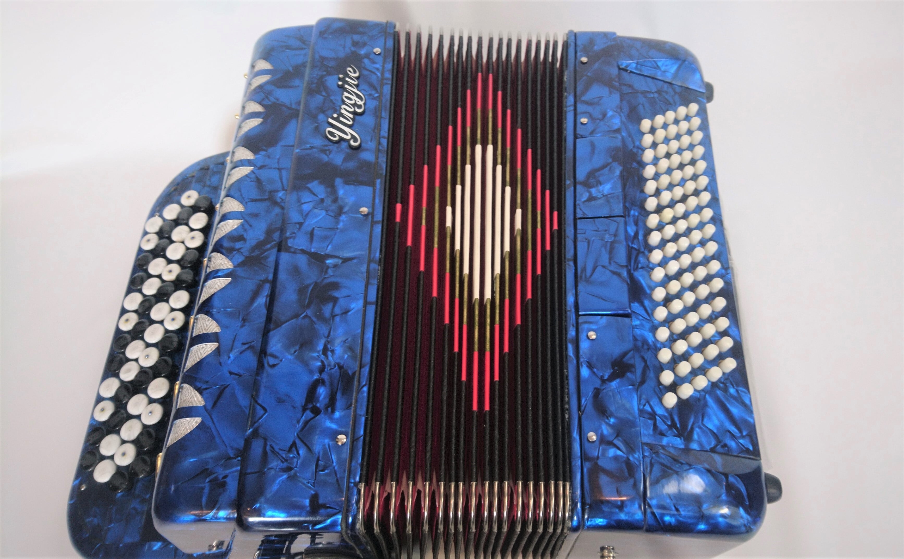 新古品］ボタンアコーディオン yingjie | おもちゃ楽器.com