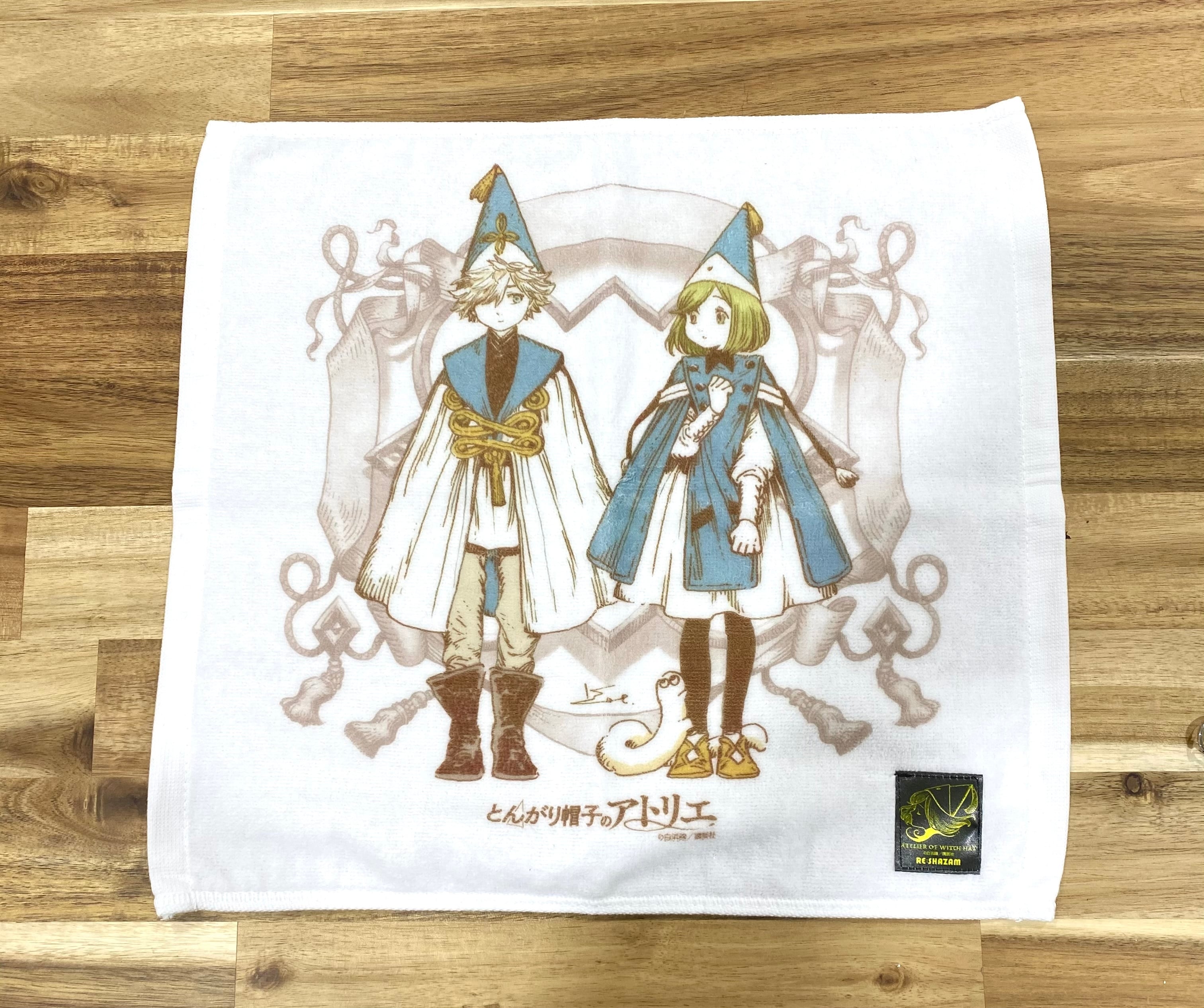 とんがり帽子のアトリエ〉 ハンドタオル（ココ＆キーフリー） | RE