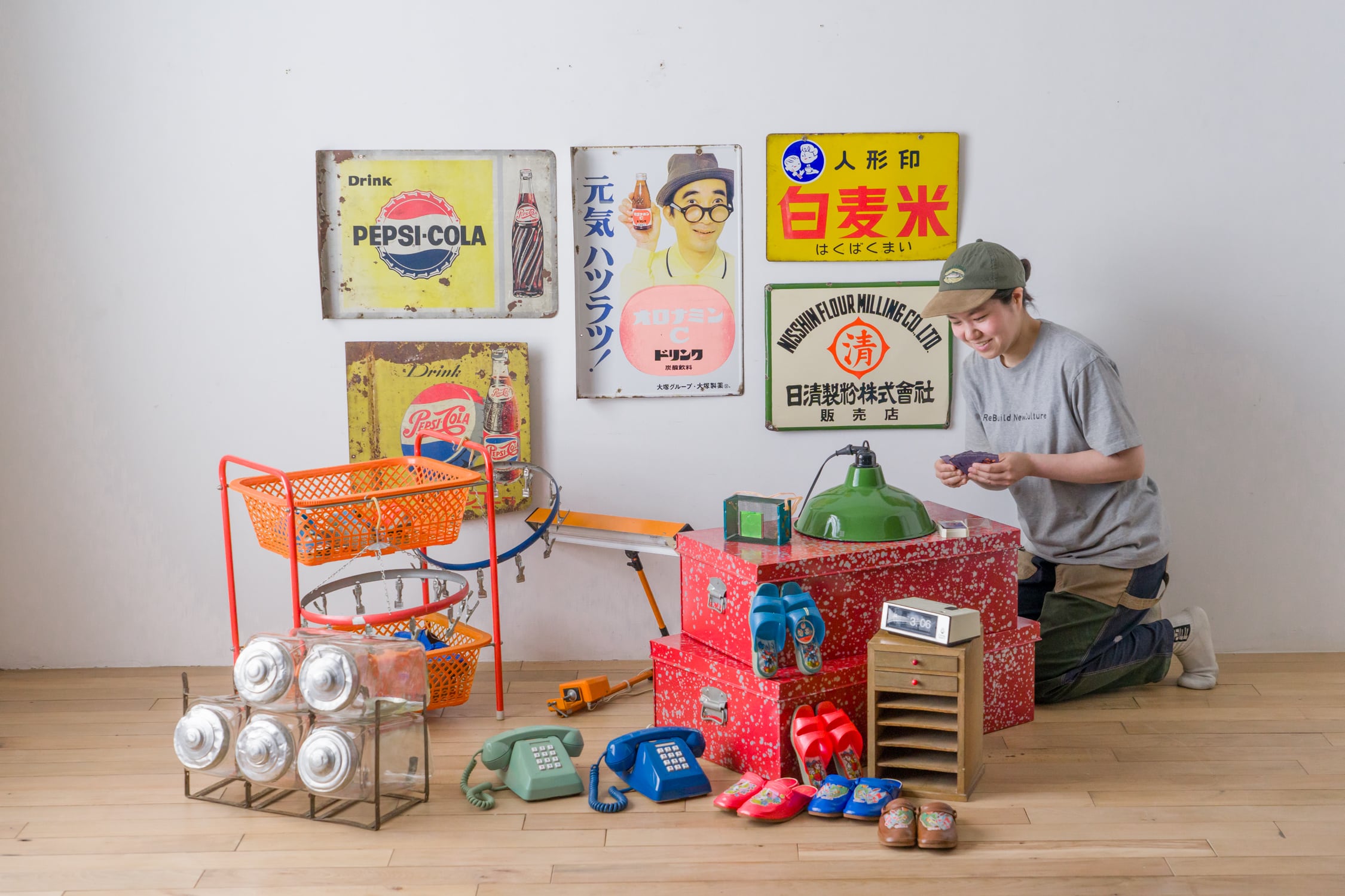 英字「PEPSI-COLA」のホーロー看板 | 古道具 | ReBuilding Center