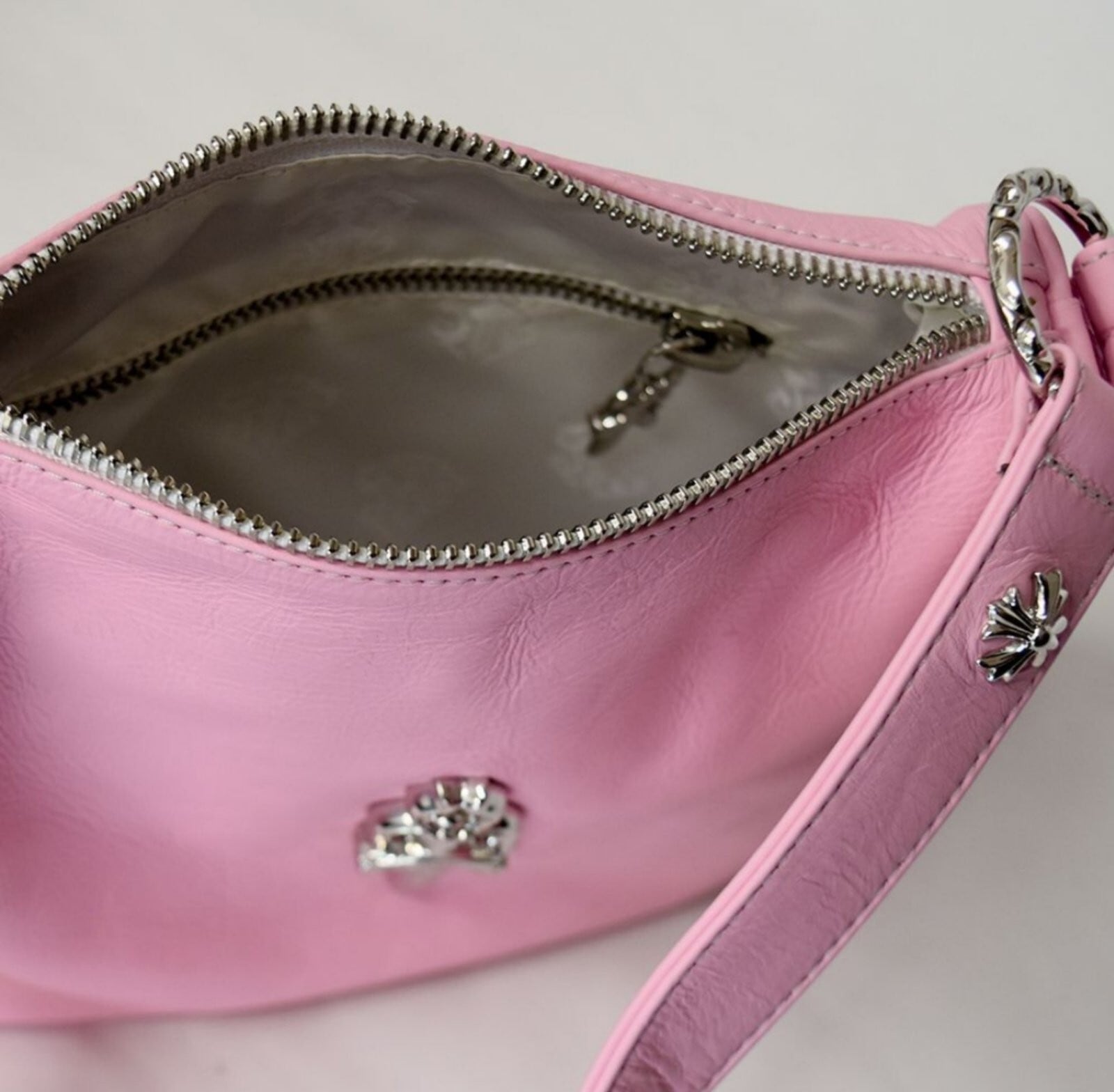 CHROME HEARTS クロムハーツ DAGGER BAG PINK ダガー ハンドバッグ