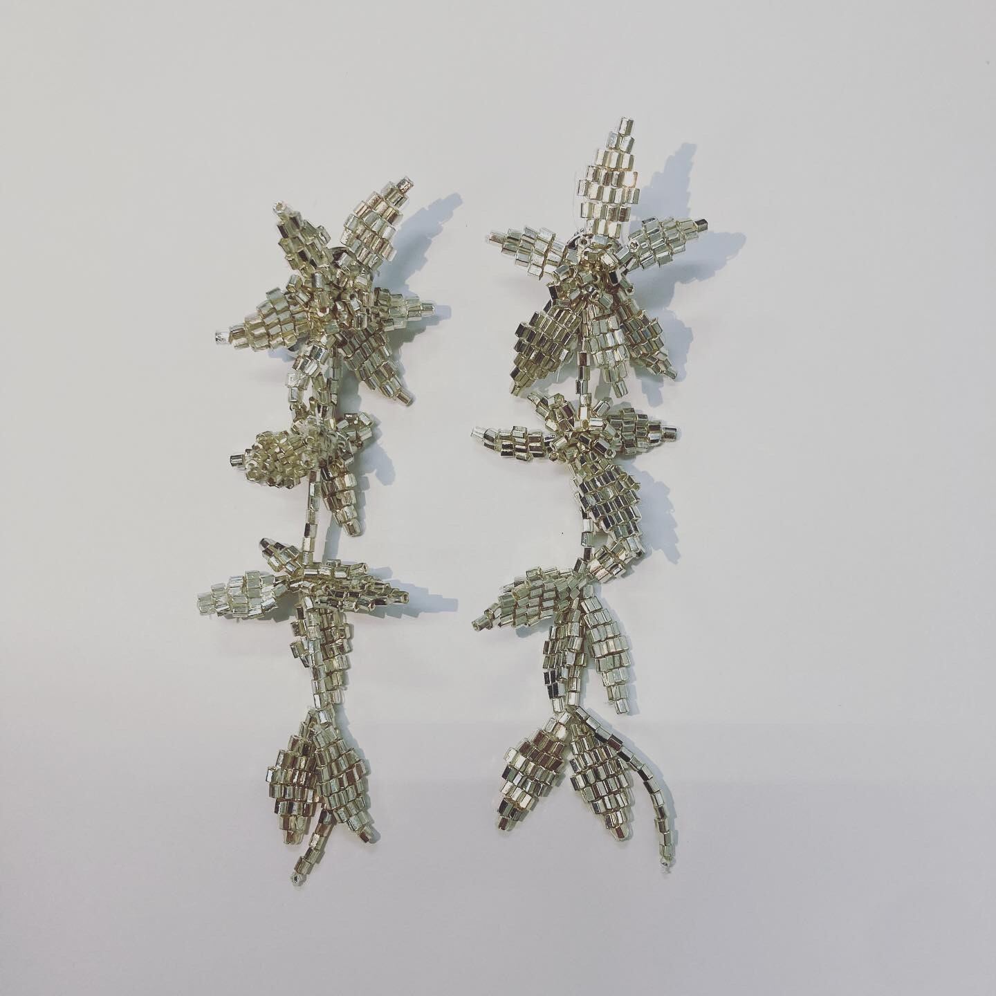 Sample SALE]BJ-121 シルバービーズイヤリング | AiLE-ブライダル