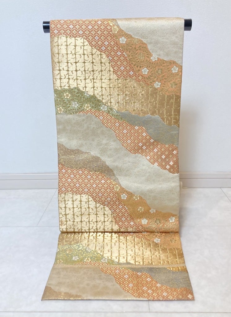 西陣名門 服部織物 桜唐花 正絹 袋帯 西陣織 金糸 オレンジ 黄緑 657