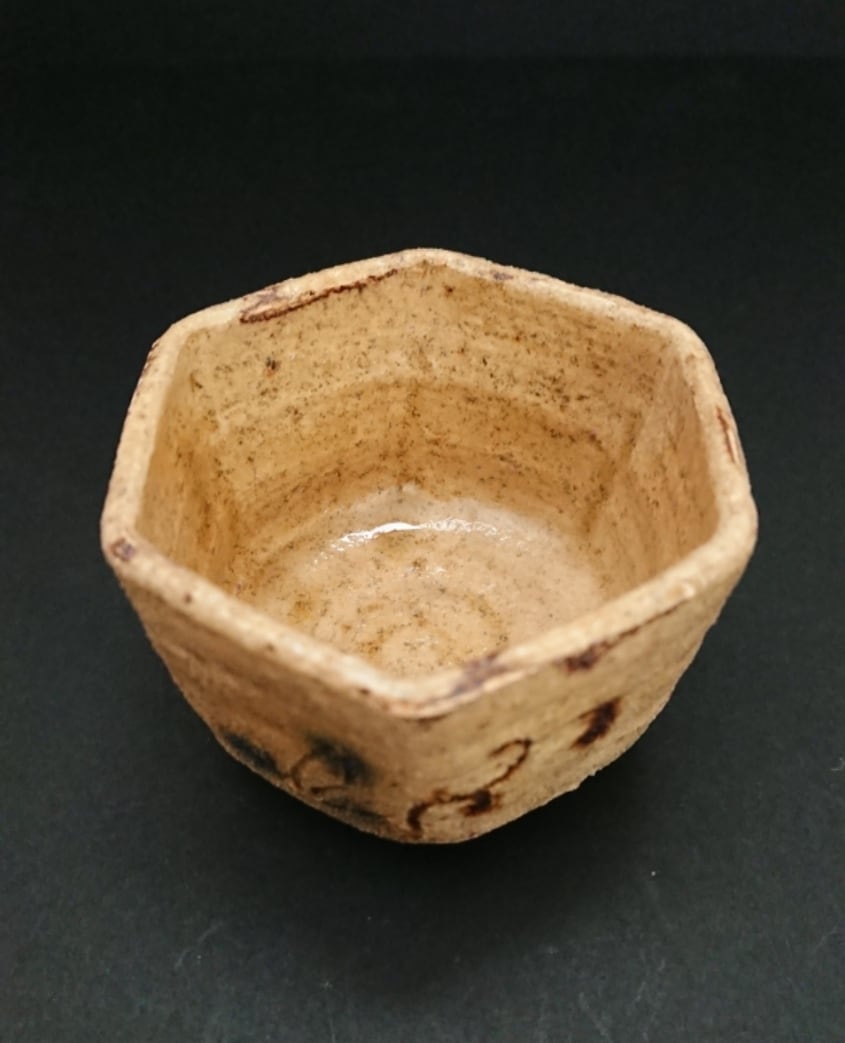 西岡悠特集② 黄瀬戸六角盃 | ぐい呑み選 by 篤丸