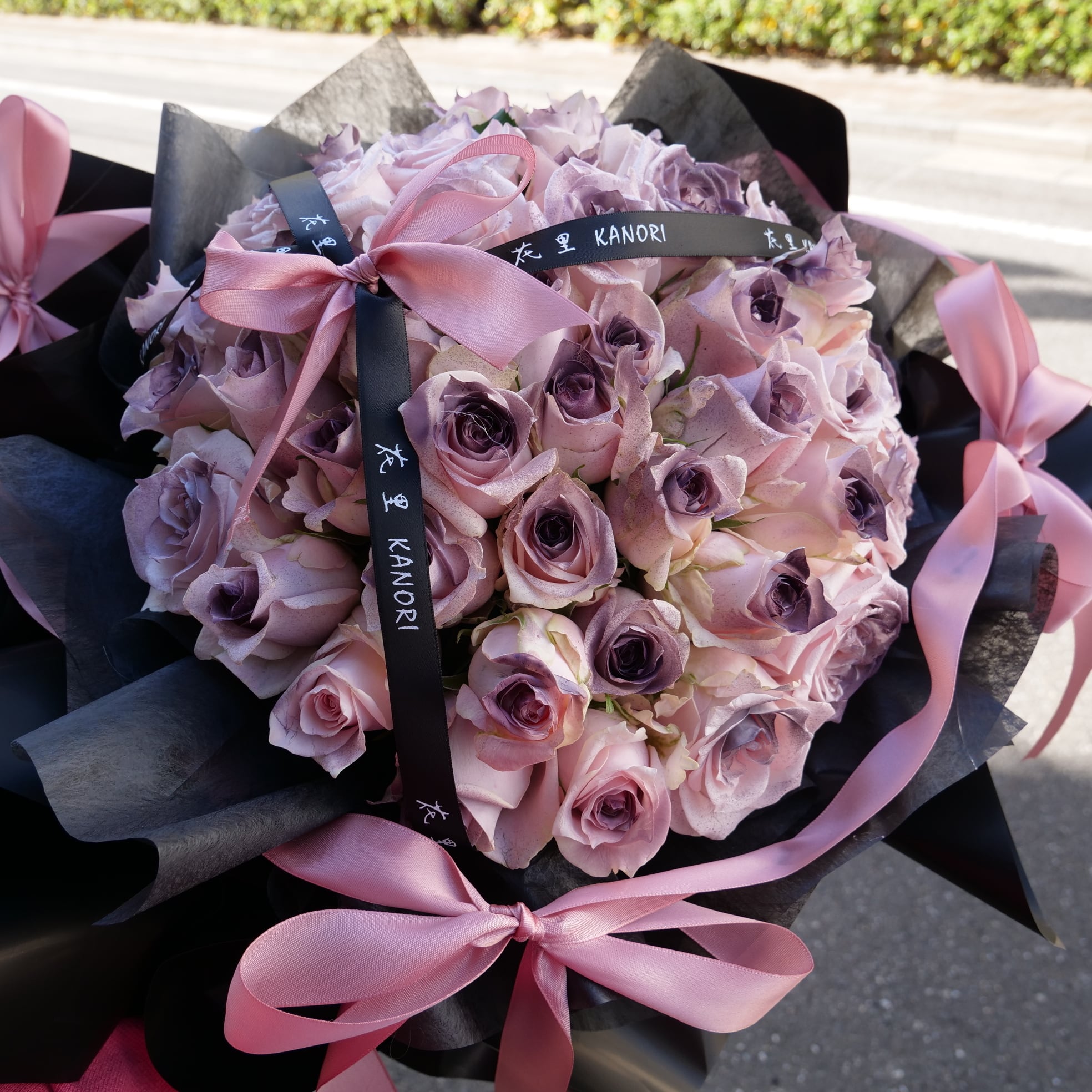 生花】高級感ローズブーケ（バラ50本） | 花里KANORI 葛西店