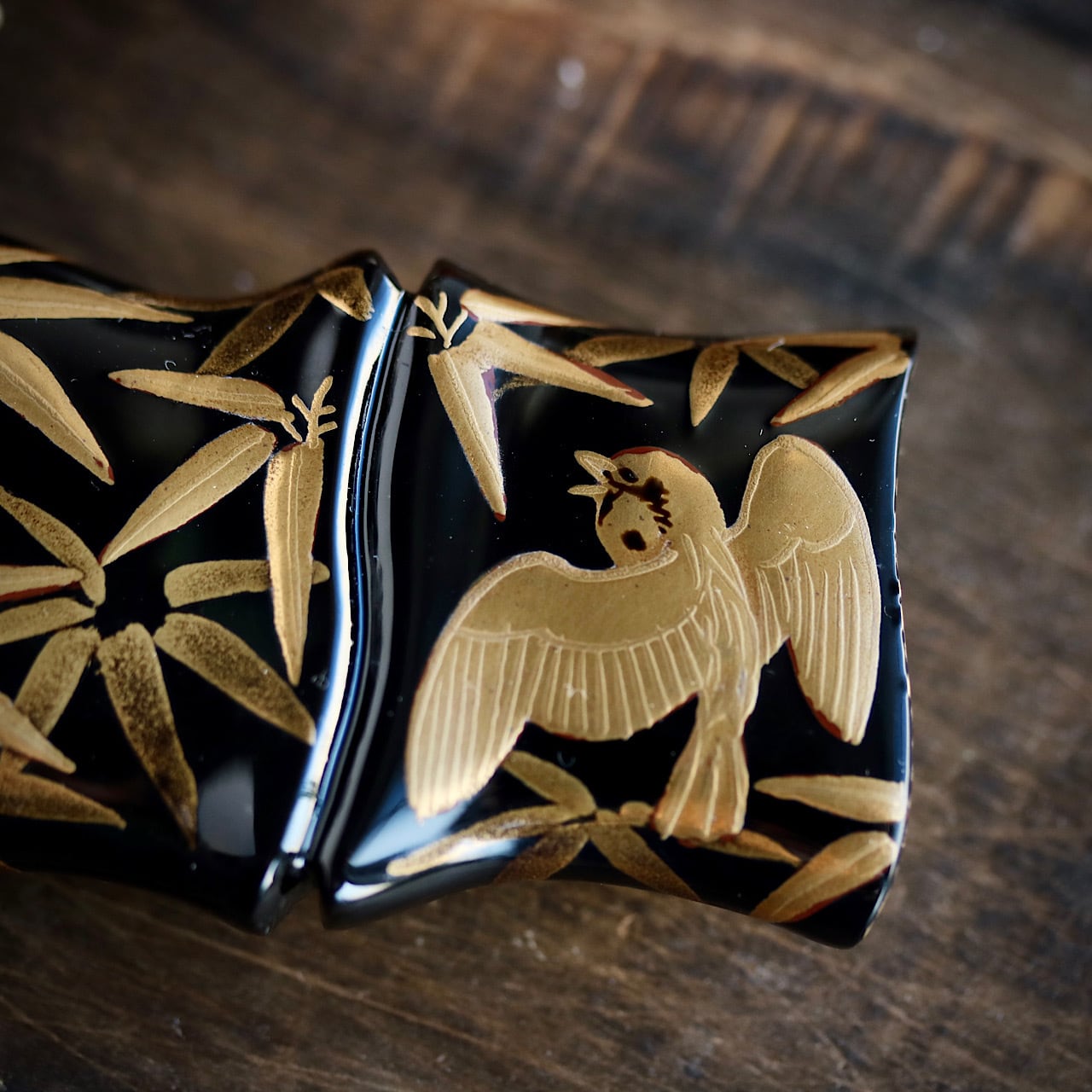 本べっ甲 螺鈿 蒔絵 竹 雀 アンティーク帯留 K18ブローチ | 結antiques