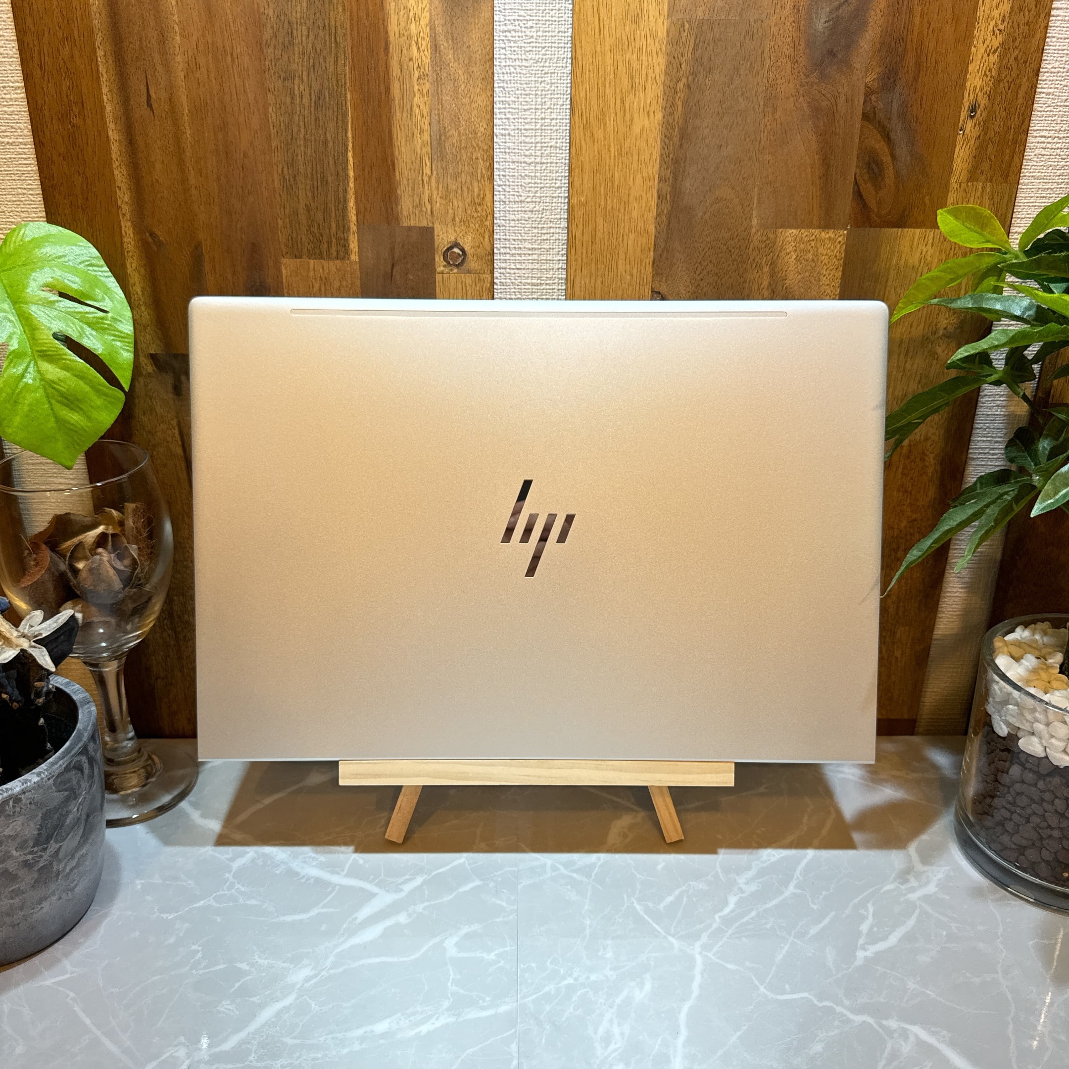 美品 2023年式】 HP EliteBook 630 G10 第13世代 Core i7 / メモリ