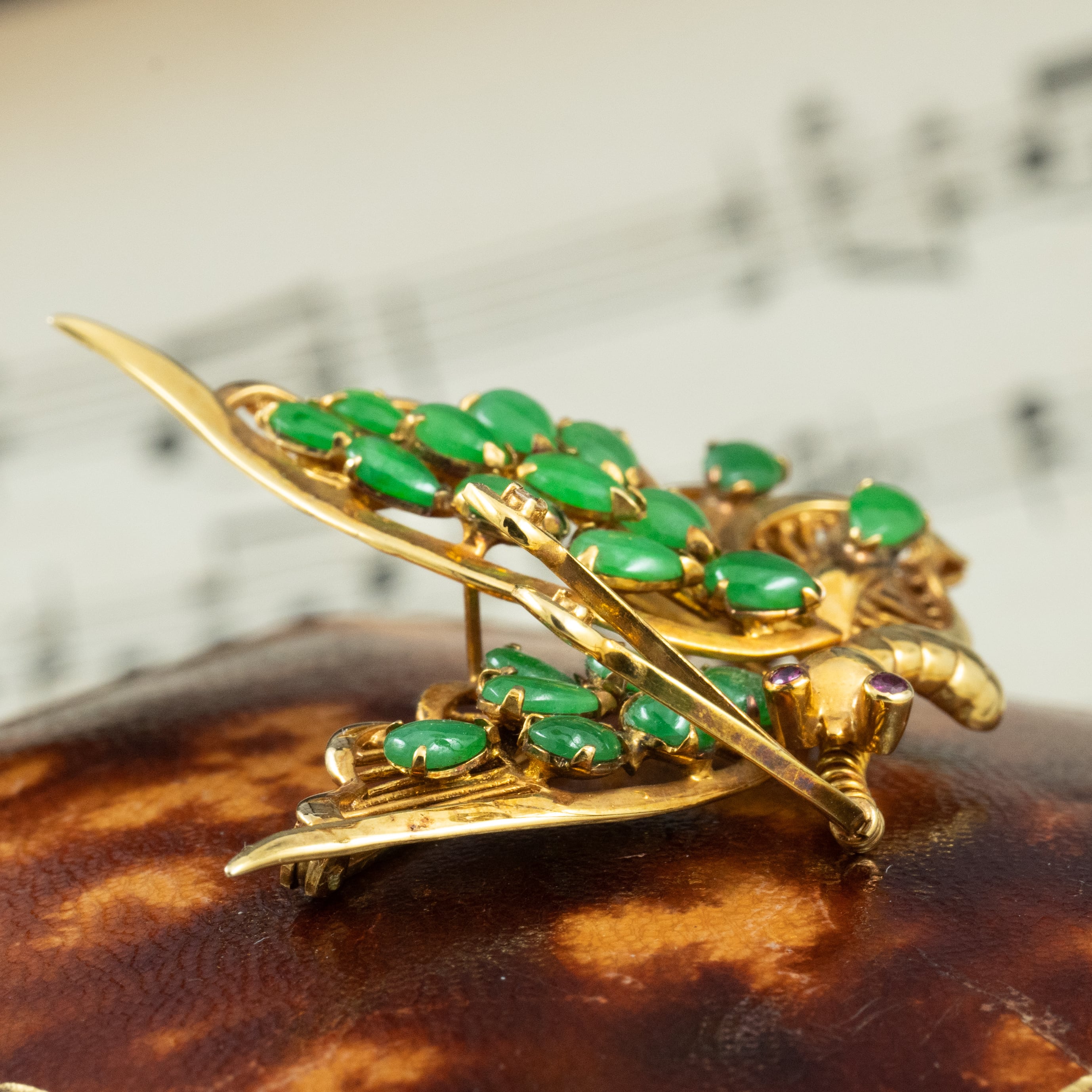 K18 昭和レトロ 蝶ブローチ 翡翠ダイヤルビー(ミニ鑑付) MOBR00035