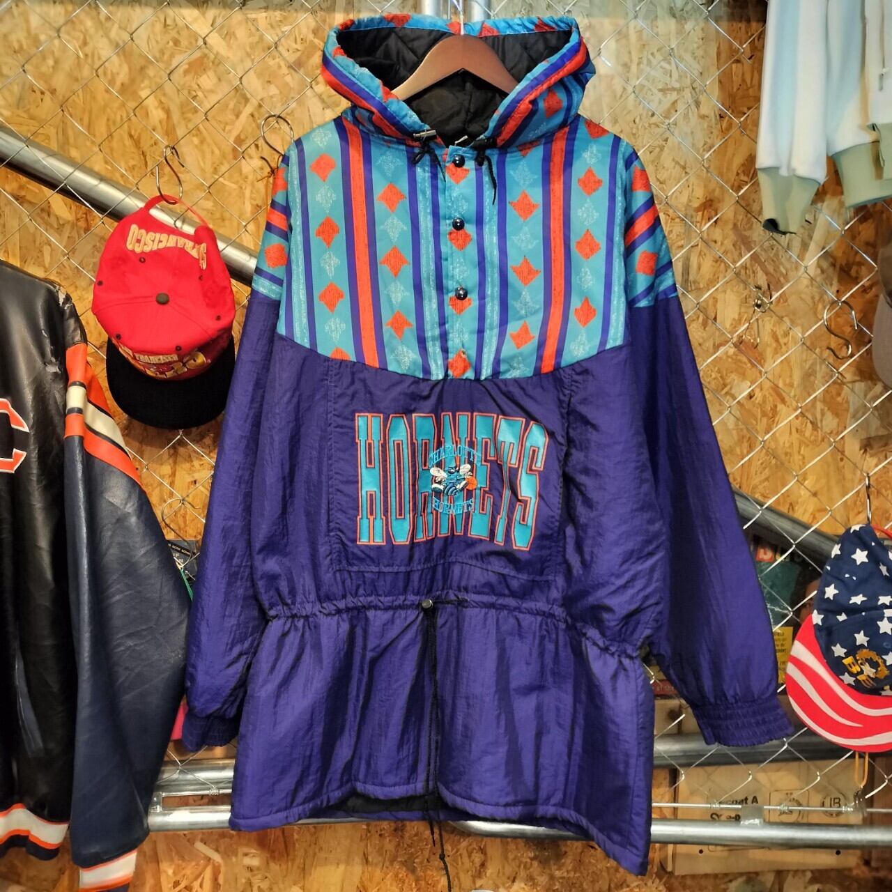 TWO HYPE 90s USA製 ヴィンテージ NBA シャーロットホーネッツ 中綿
