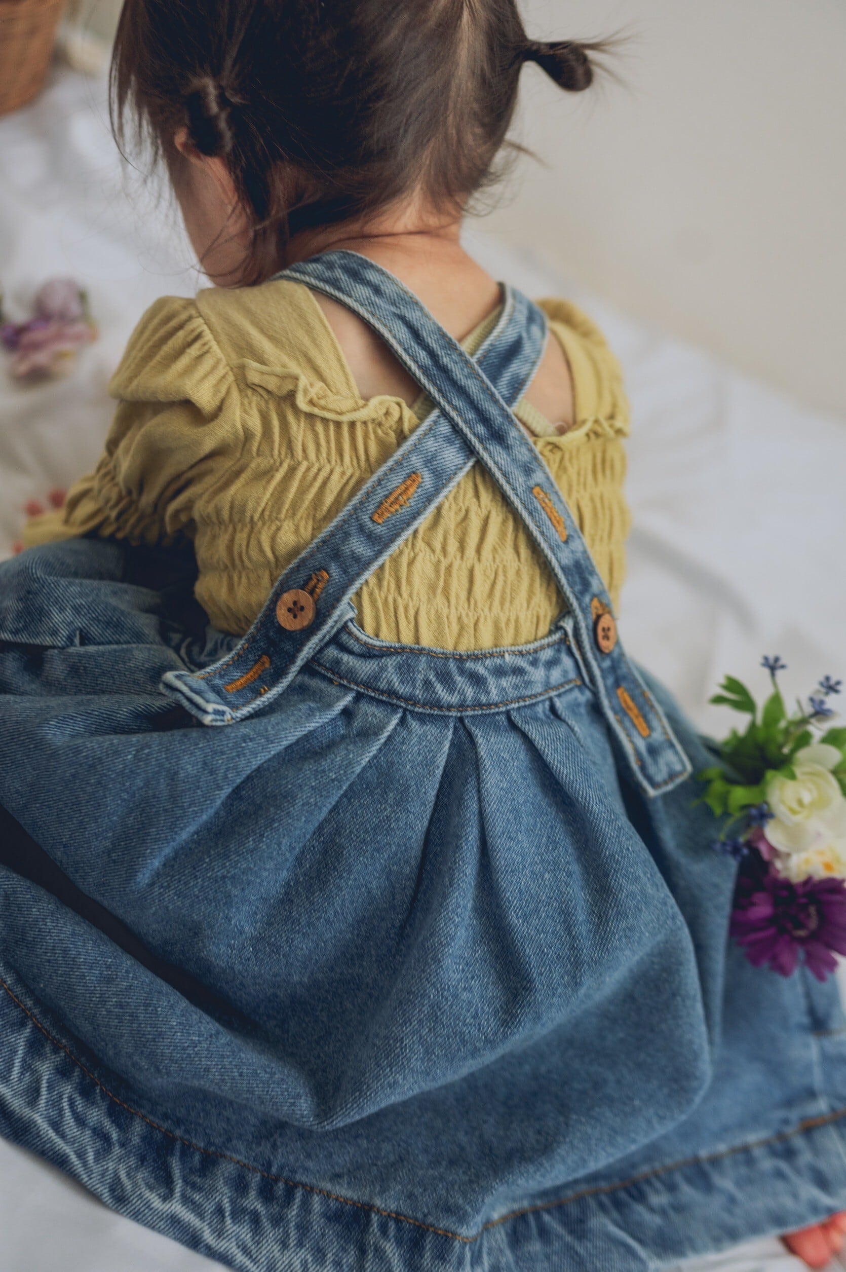 the simple folk / THE OVERSIZED DENIM PINAFORE | LITTLE LOULOU