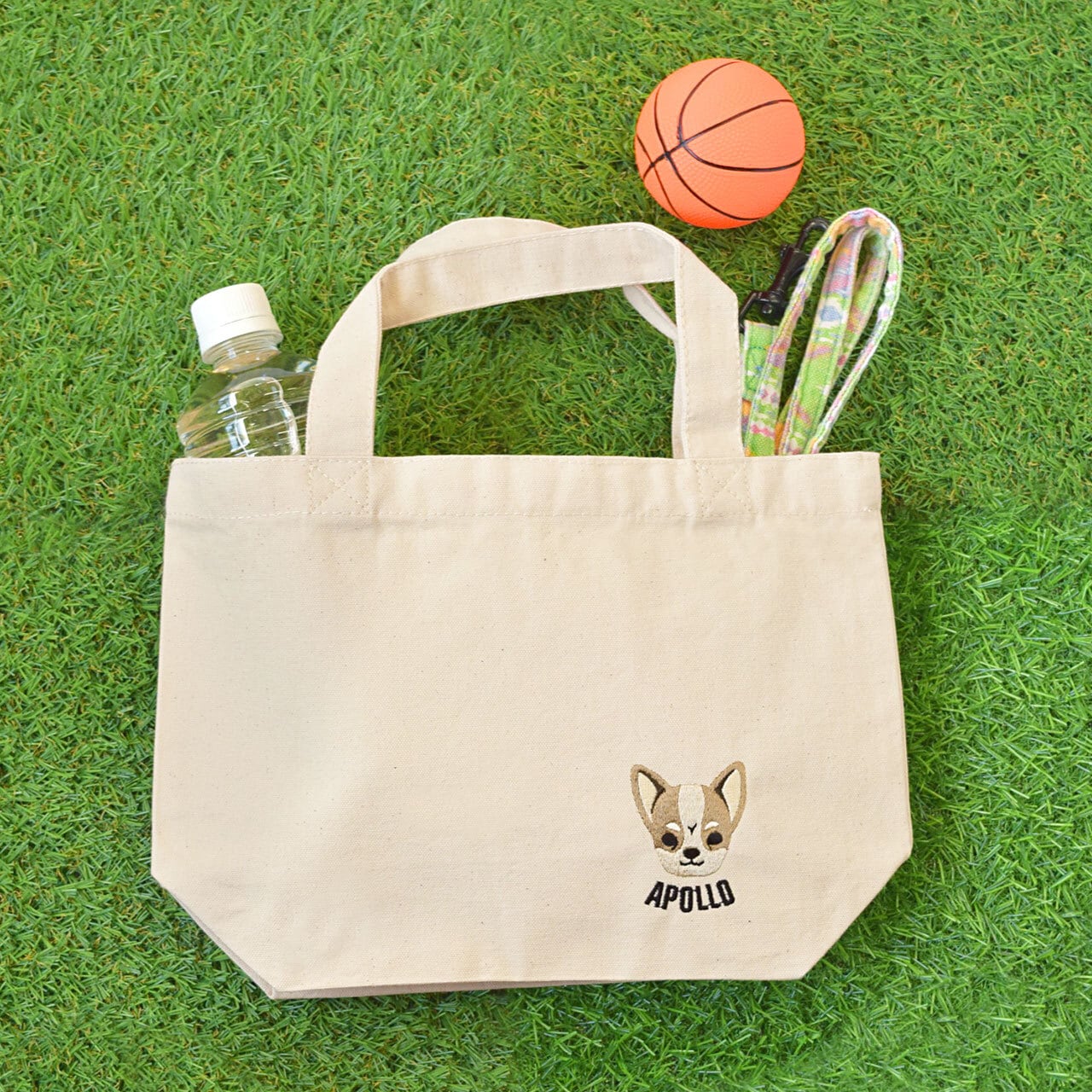 チワワ刺繍 お散歩ハンドバッグ（名入れ可） ランチバッグ | KITAICHI