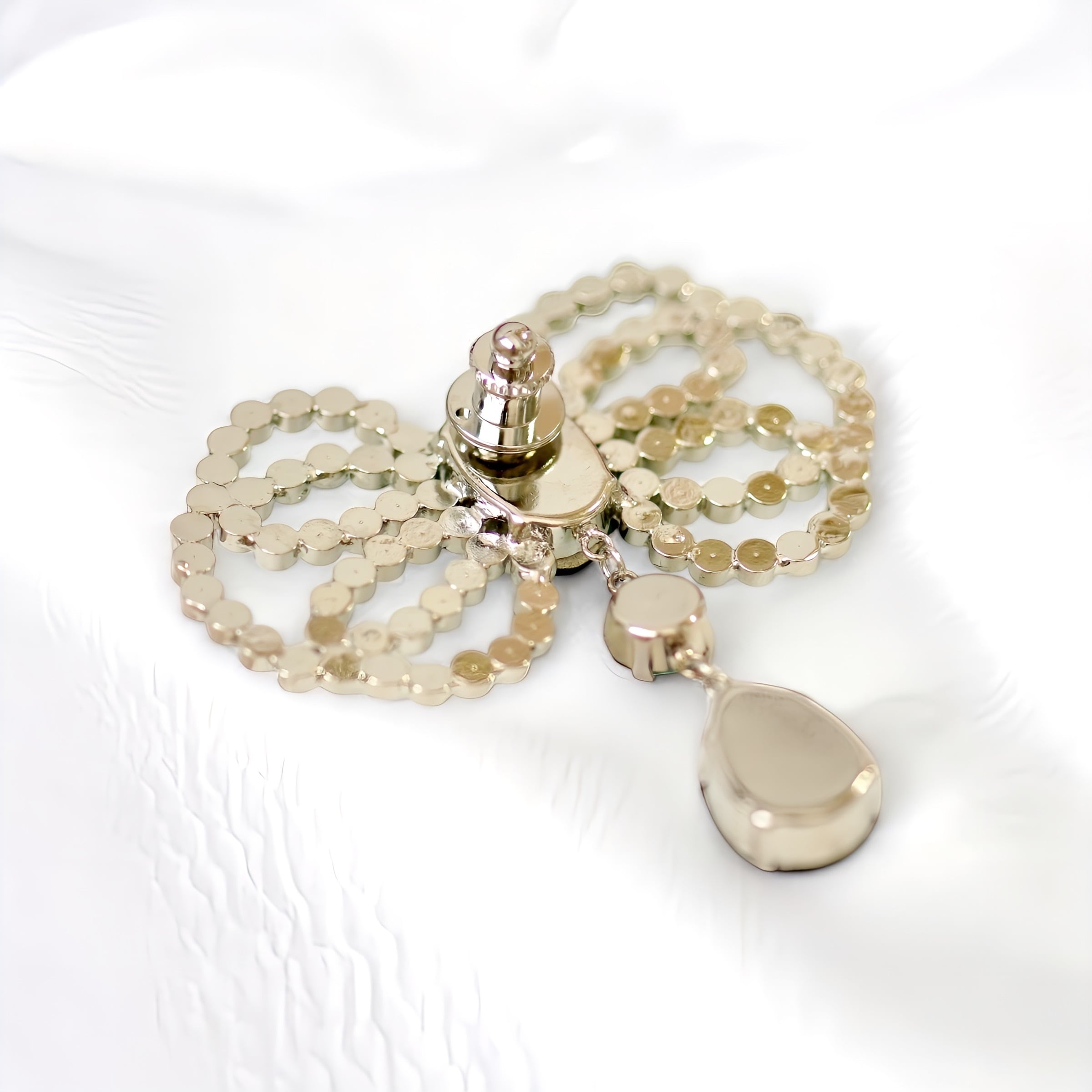 ロイヤルリボンブローチ | MAKI NUMOTO (マキ ヌモト) ｜コスチューム