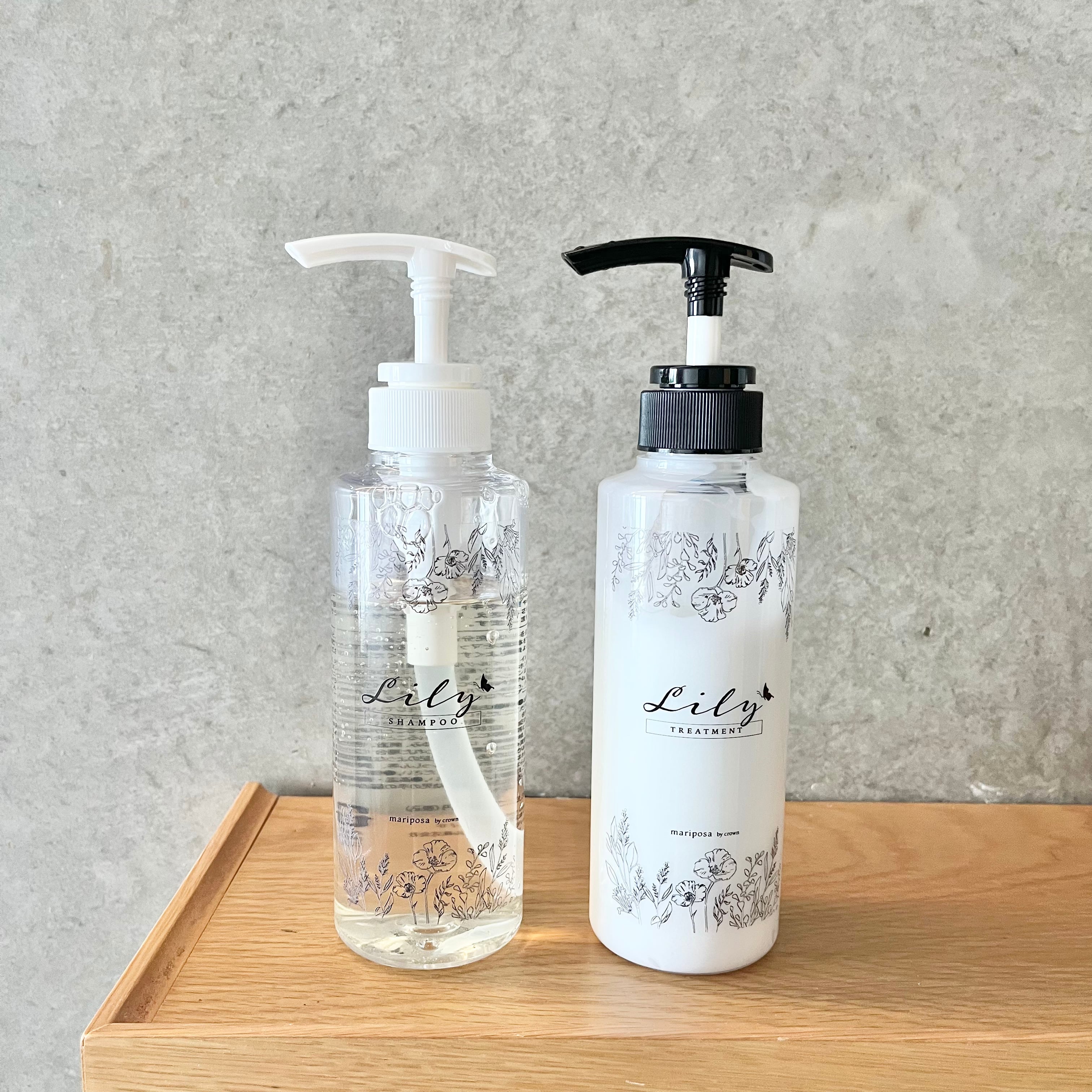 髪質改善2点セット Lily［シャンプー300ml（046）&トリートメント300g