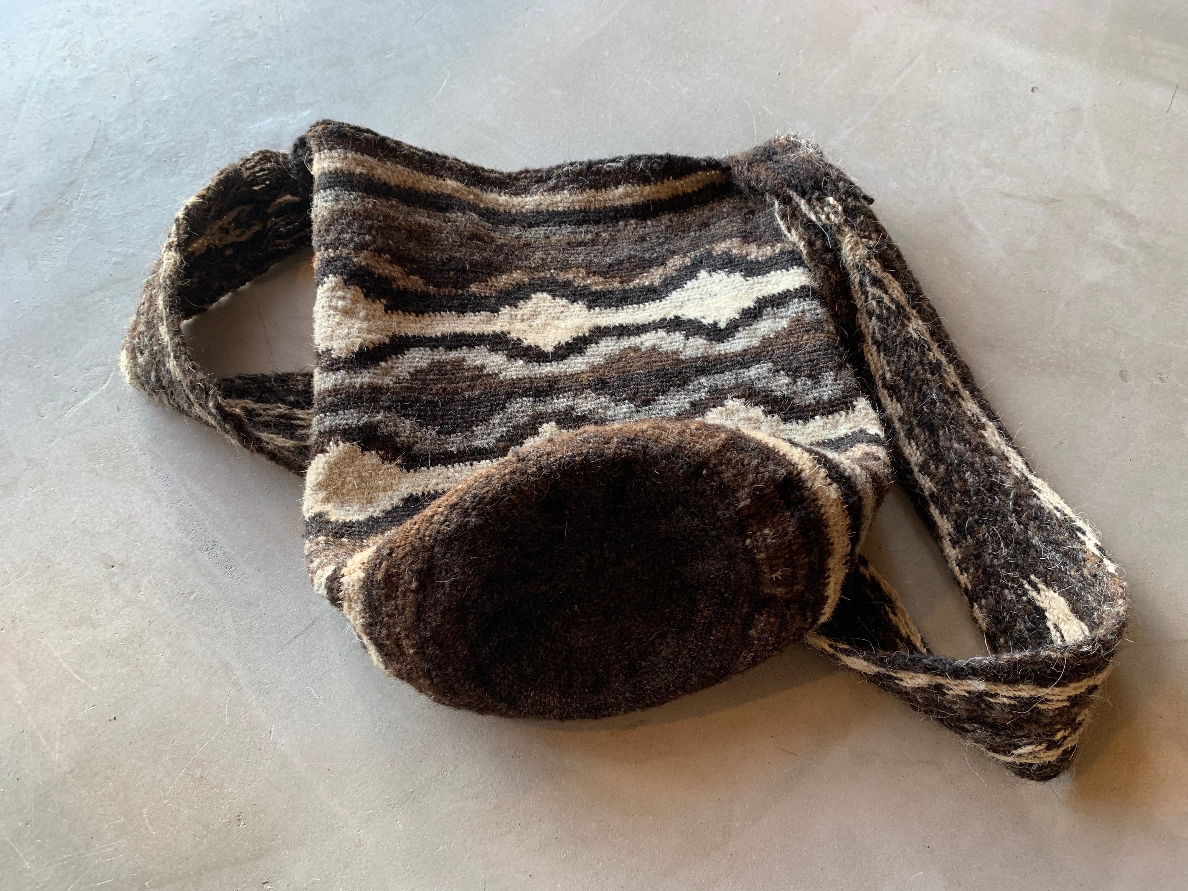 手しごと コロンビア / wakamu mochila ワカム モチラ アルアコ族