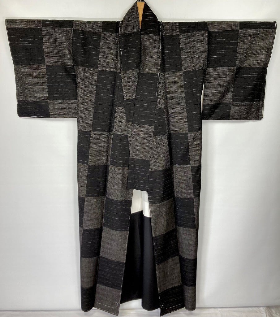 結織苑 本場結城玉紬 未使用 市松 小紋 正絹 黒 グレー 865 | kimono
