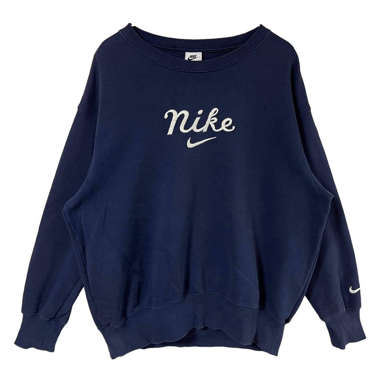 NIKE ナイキ スウェット 刺繍ロゴ センターロゴ 筆記体ロゴ | 古着屋