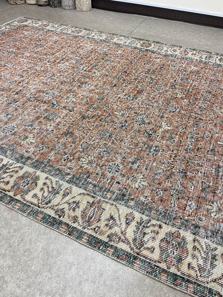 トルコ絨毯 ヴィンテージラグ 161×248cm (TRE0401) | ヴィンテージラグ