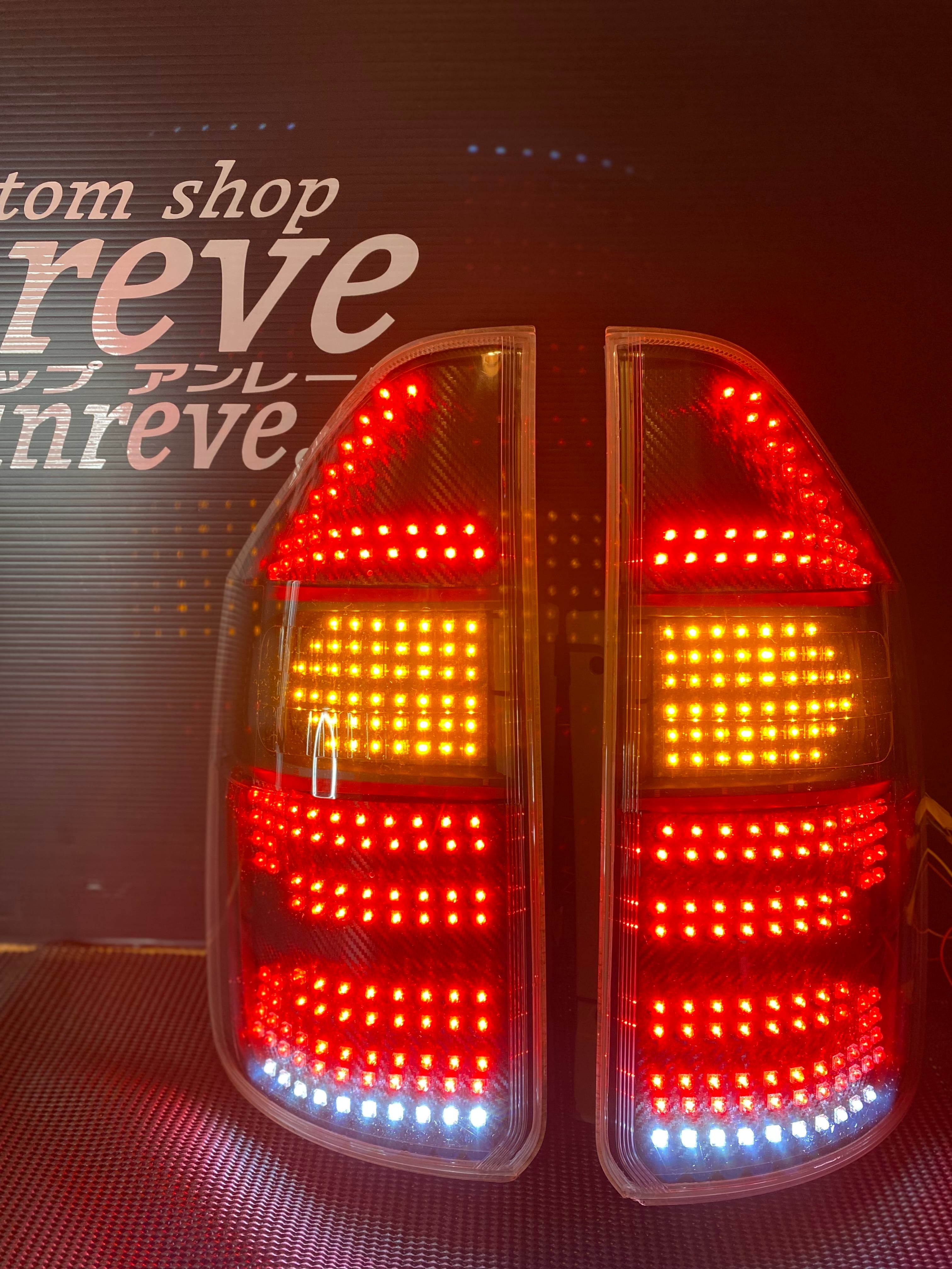 70系 ノア ヴォクシー カスタムテールランプ | カスタムショップアンレーヴ