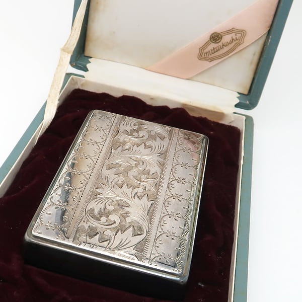 銀製 小物入れ 彫金 箱 片切彫 煙草入 ボンボニエール 香合 爪楊枝入